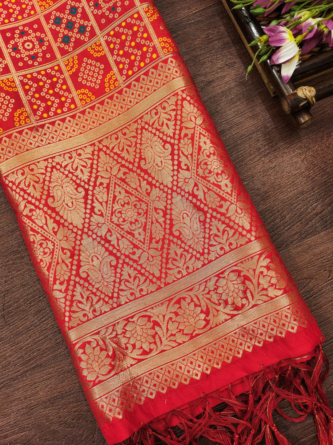 Minakari Silk Blend Traditional Ethnic Banarasi Woven Patola Dupatta For WOMEN | DEVANGI