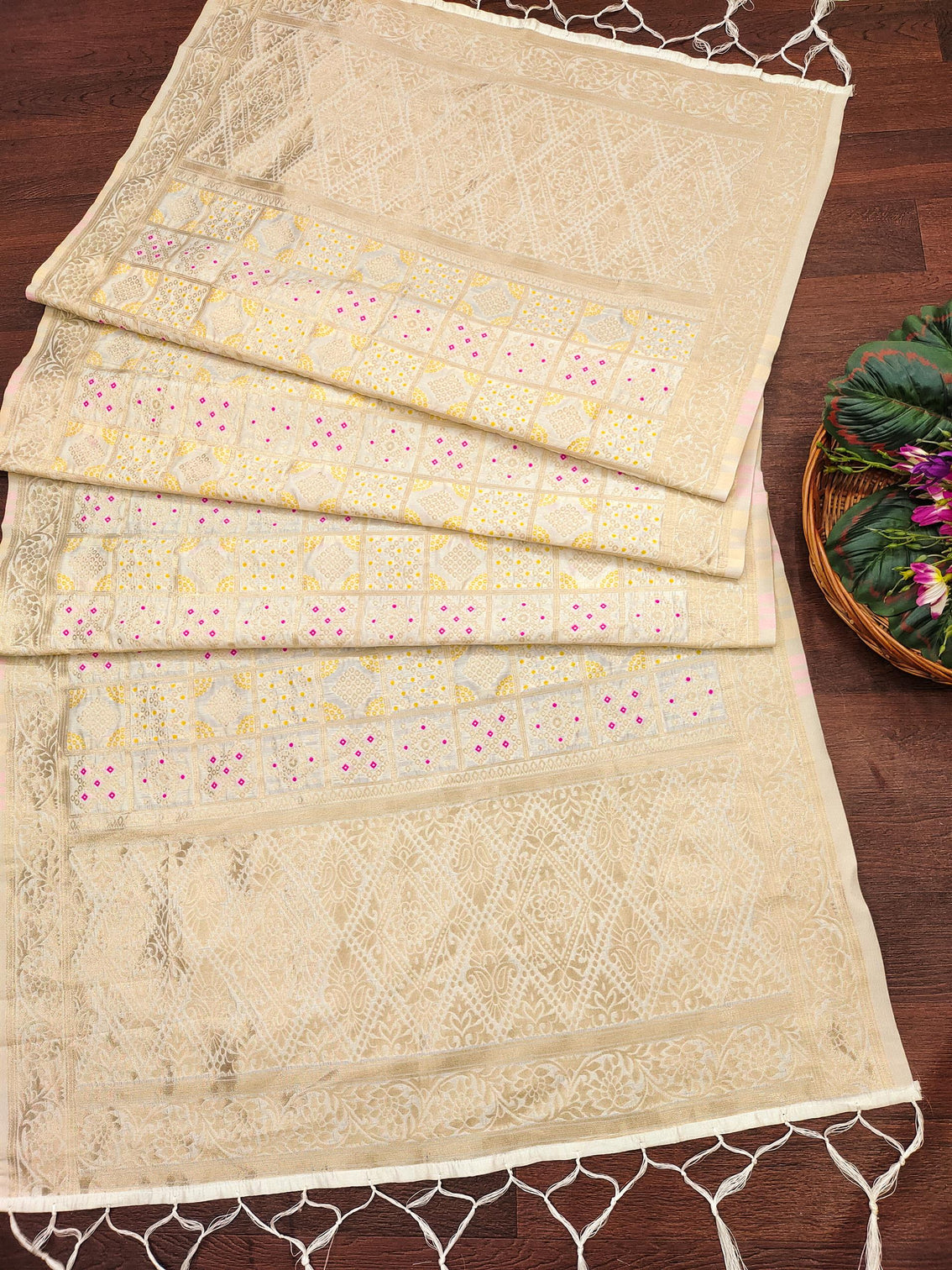 Minakari Silk Blend Traditional Ethnic Banarasi Woven Patola Dupatta For WOMEN | DEVANGI