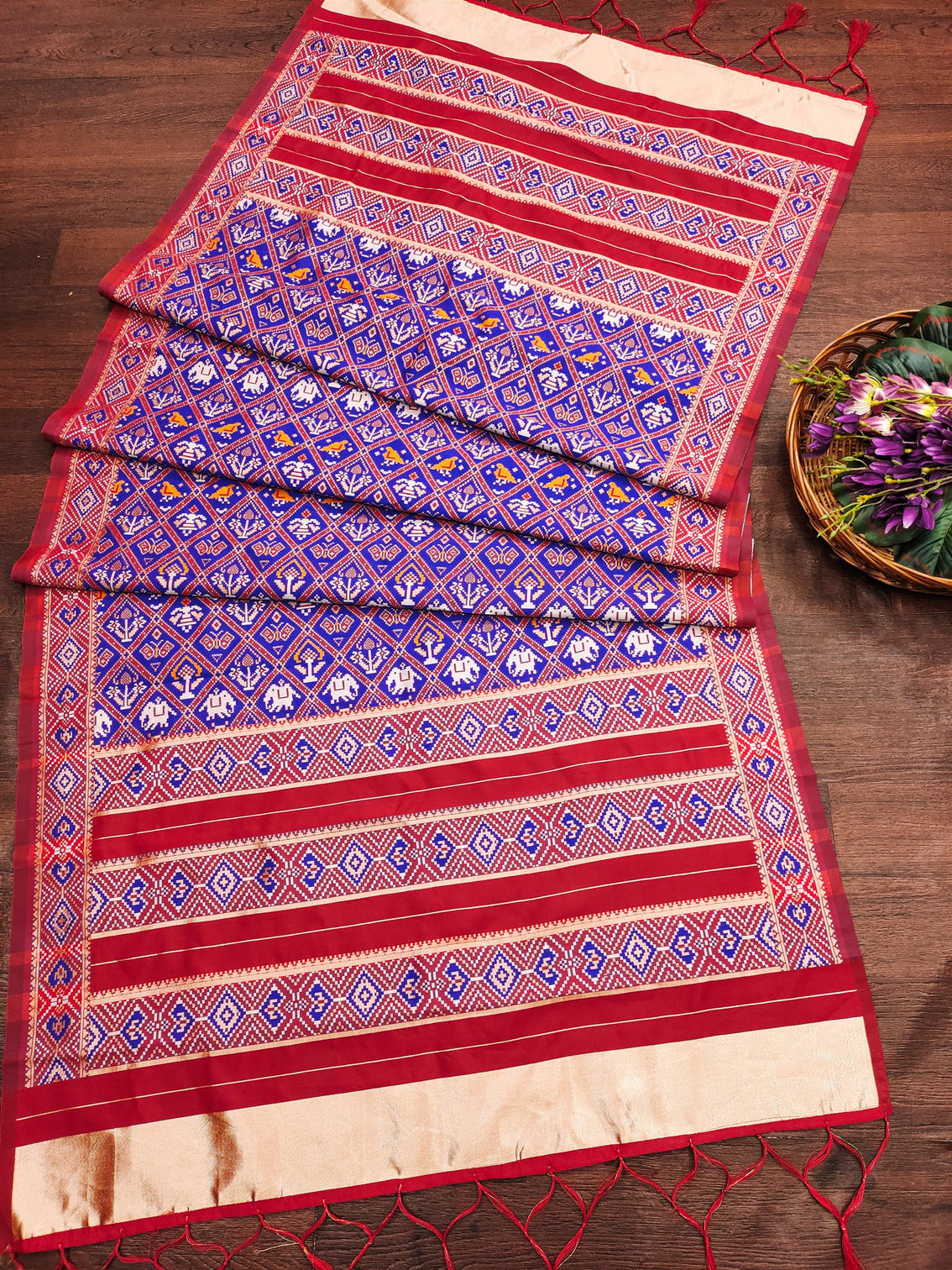 Floral Multi Color Silk Blend Traditional Ethnic Banarasi Woven Patola Dupatta For WOMEN | DEVANGI