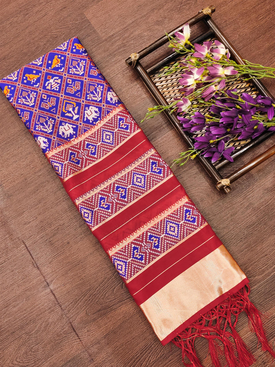 Floral Multi Color Silk Blend Traditional Ethnic Banarasi Woven Patola Dupatta For WOMEN | DEVANGI