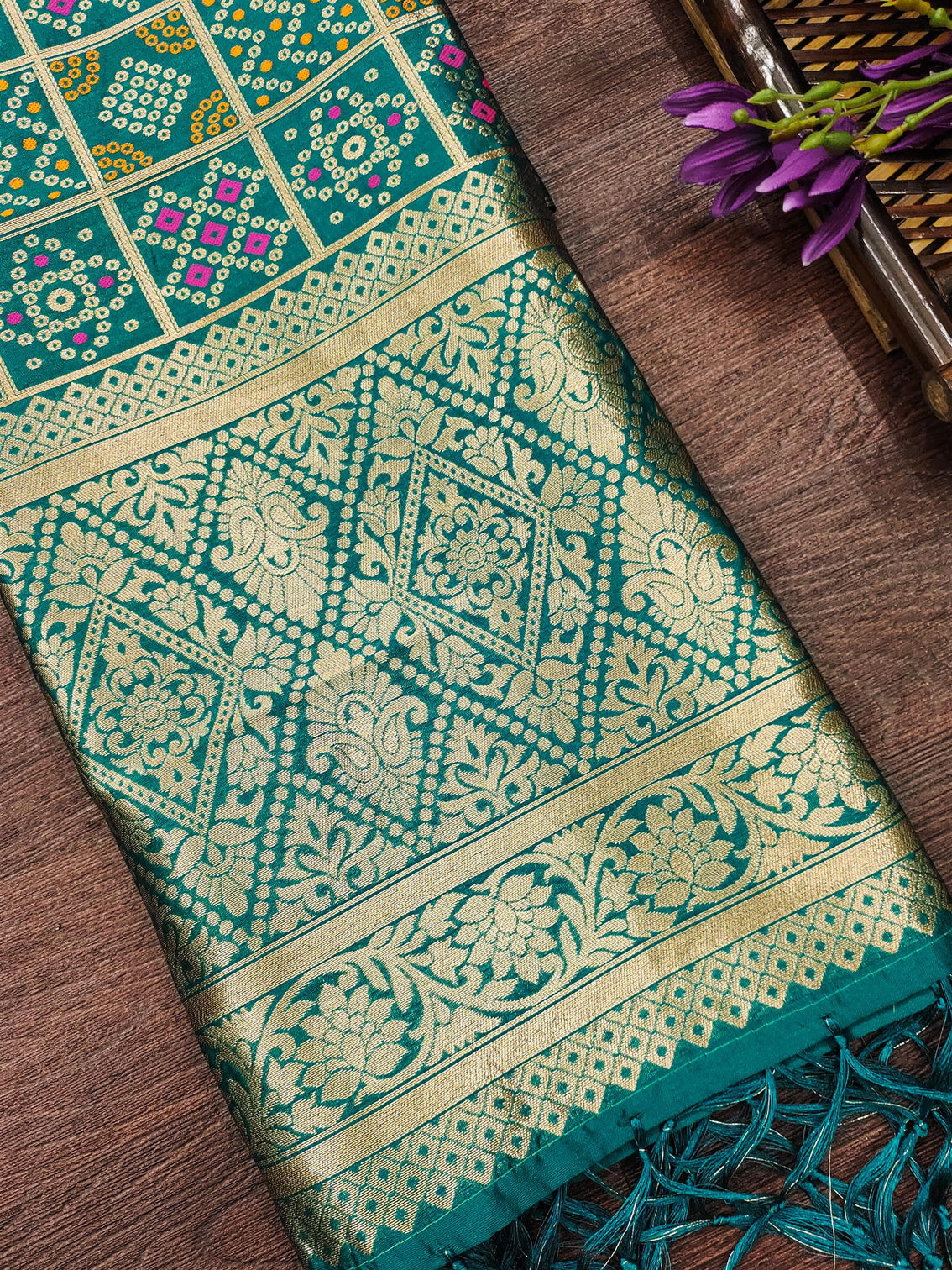 Minakari Silk Blend Traditional Ethnic Banarasi Woven Patola Dupatta For WOMEN | DEVANGI