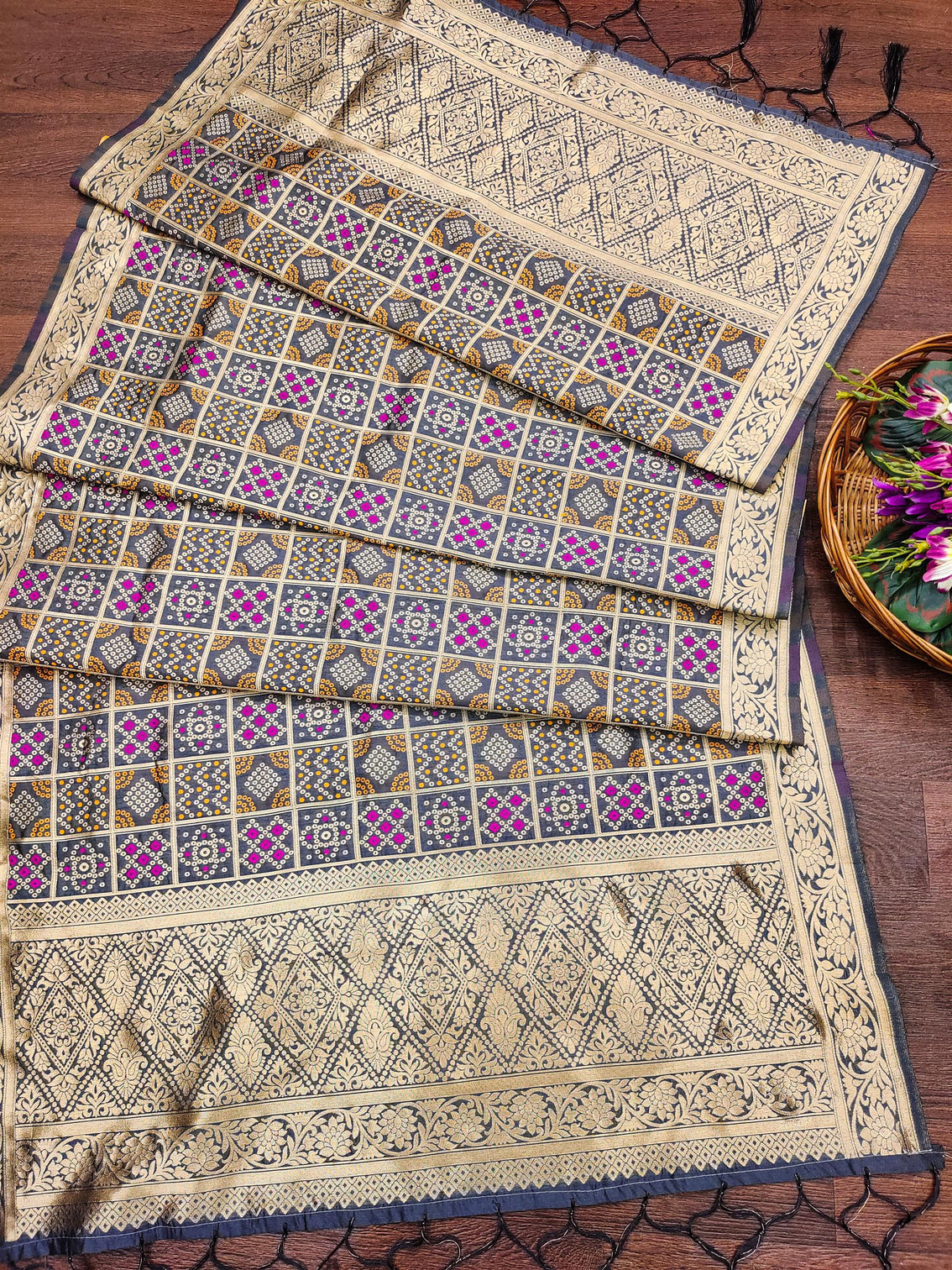 Minakari Silk Blend Traditional Ethnic Banarasi Woven Patola Dupatta For WOMEN | DEVANGI
