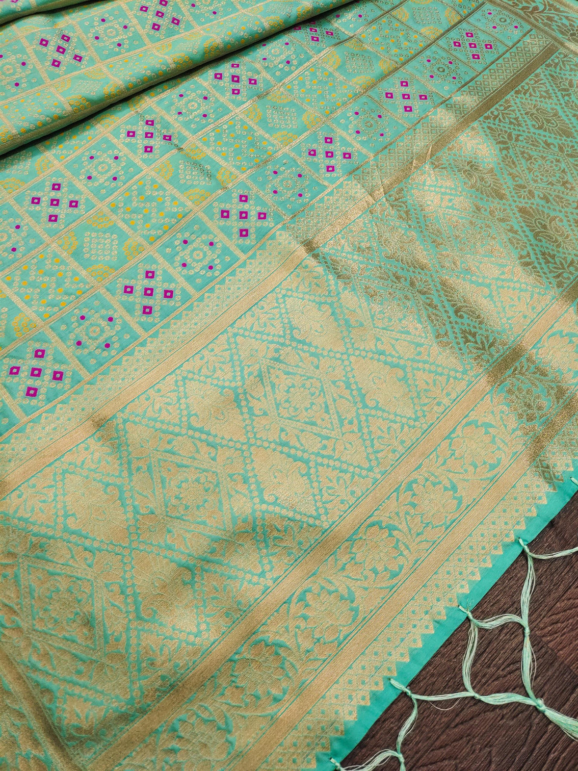 Minakari Silk Blend Traditional Ethnic Banarasi Woven Patola Dupatta For WOMEN | DEVANGI