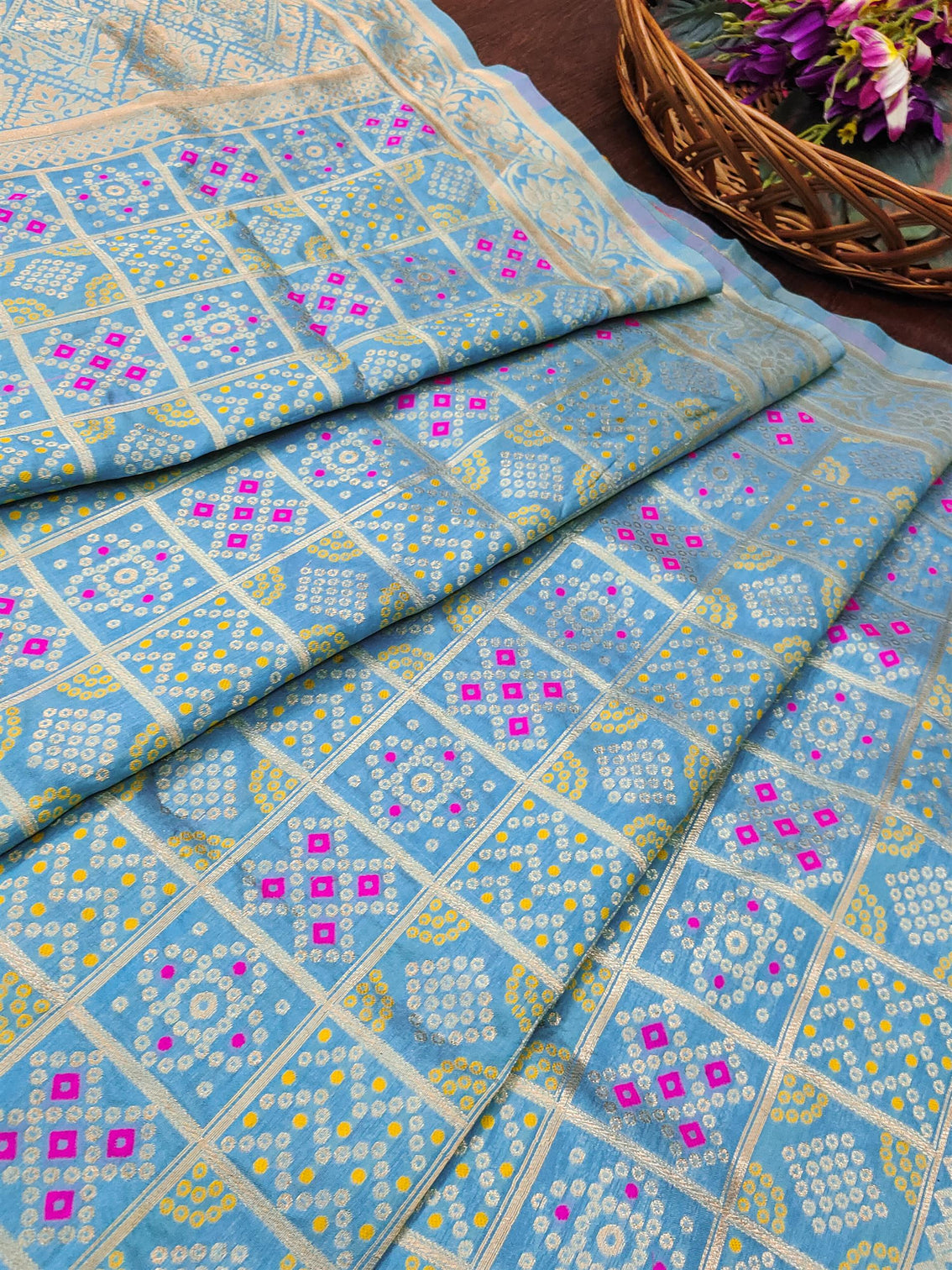 Menakari Silk Blend Traditional Ethnic Banarasi Woven Patola Dupatta For WOMEN | DEVANGI