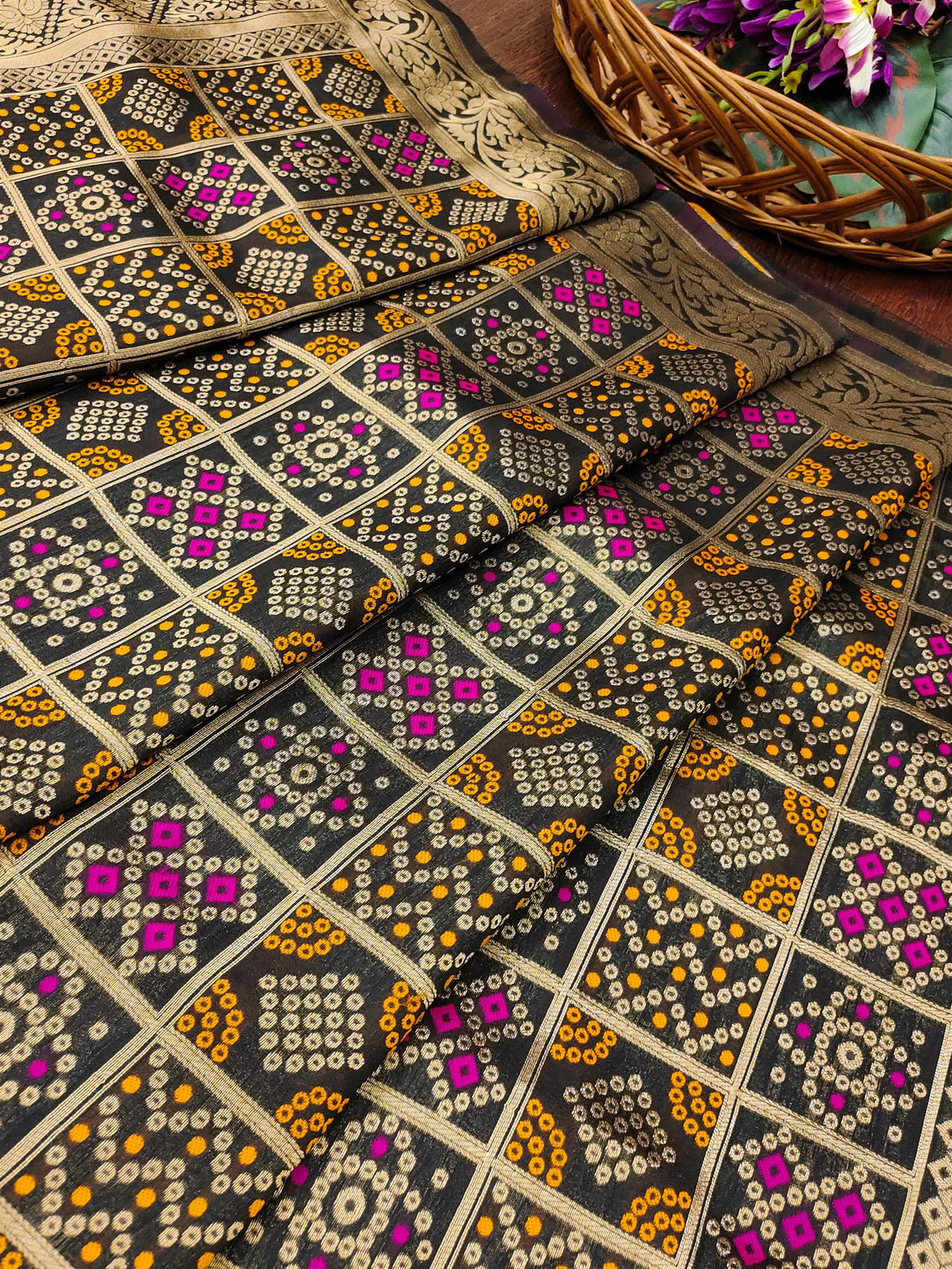 Minakari Silk Blend Traditional Ethnic Banarasi Woven Patola Dupatta For WOMEN | DEVANGI