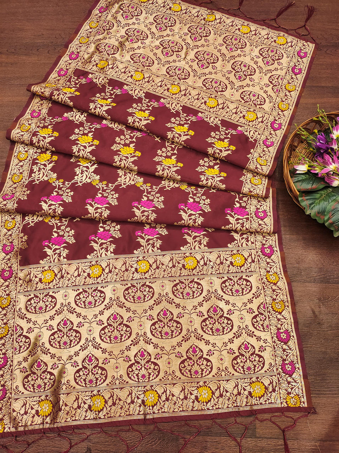 Maroon Floral Silk Blend Traditional Ethnic Banarasi Woven Patola Dupatta For WOMEN | DEVANGI