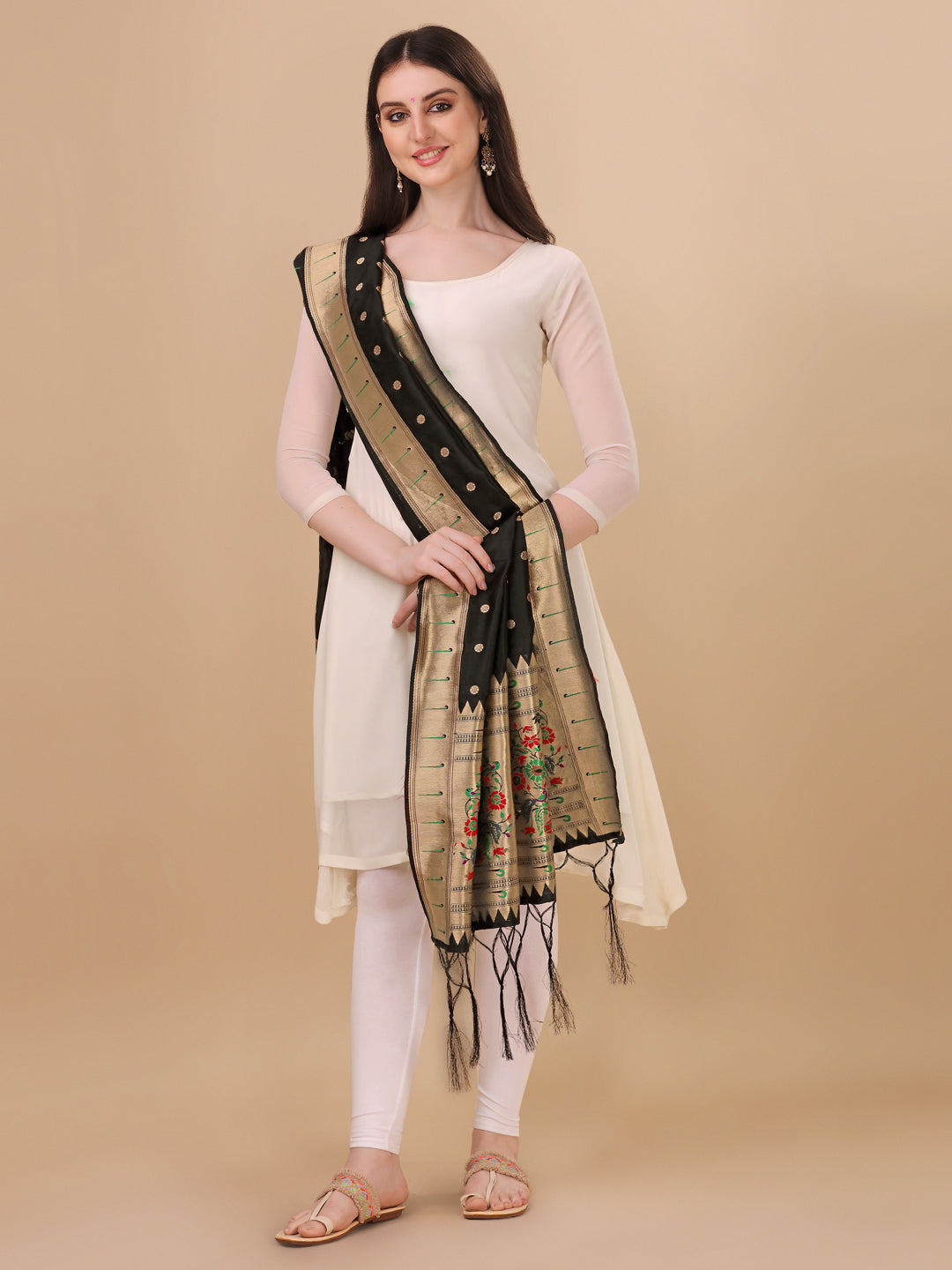 Minakari Silk Blend Traditional Ethnic Banarasi Woven Patola Dupatta For WOMEN | DEVANGI
