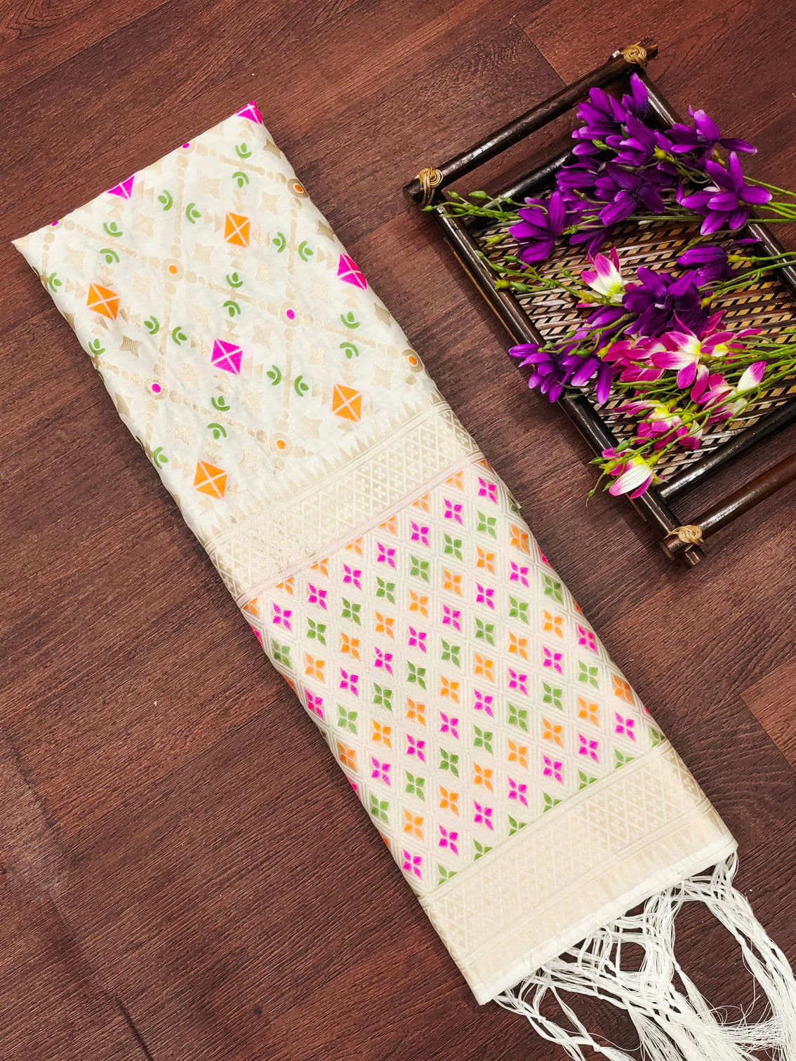 Banarasi Silk Blend Traditional Ethnic Woven Patola Dupatta For WOMEN | DEVANGI