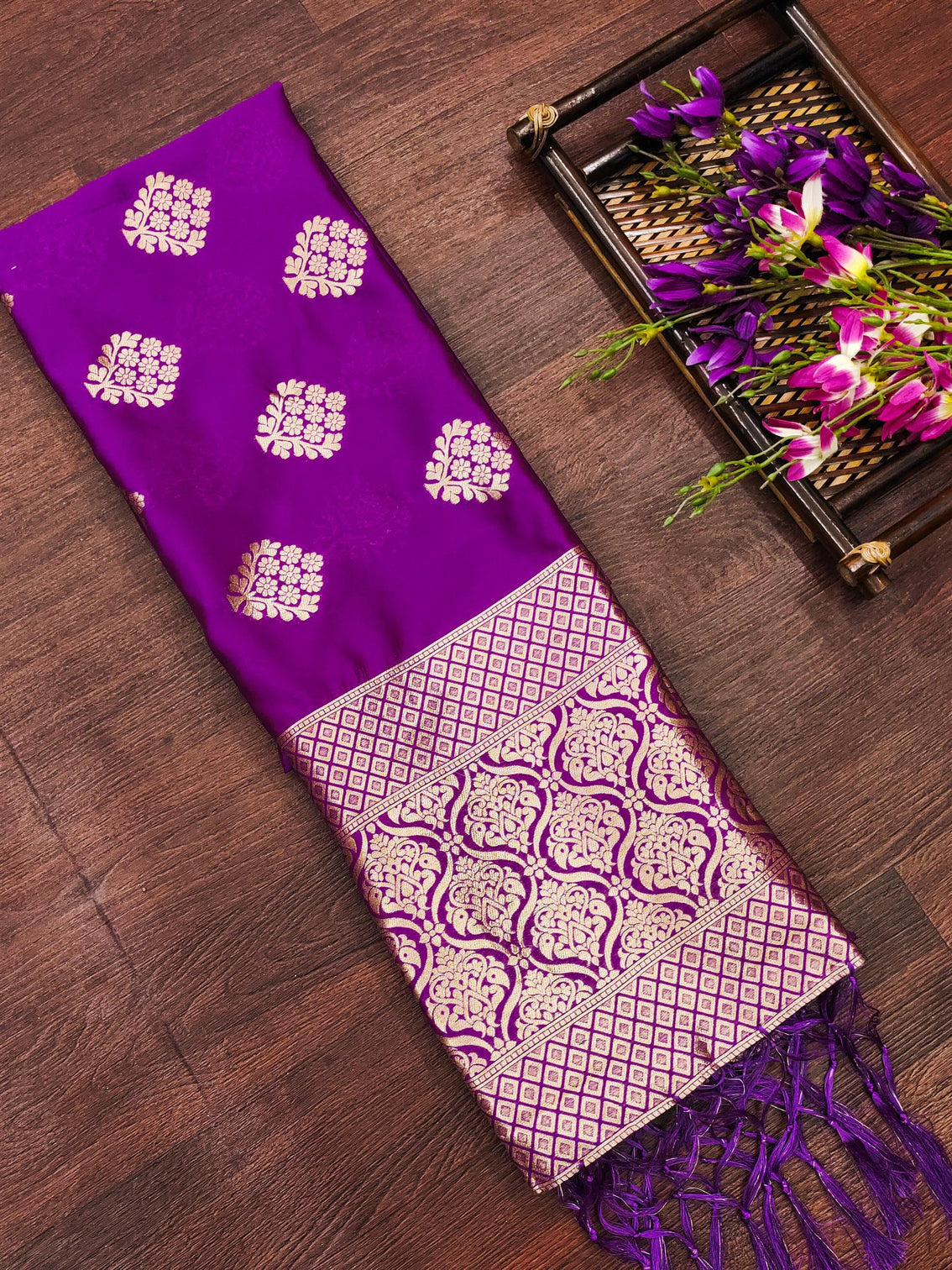 Paithani Silk Blend Traditional Ethnic Banarasi Woven Patola Dupatta For WOMEN | DEVANGI