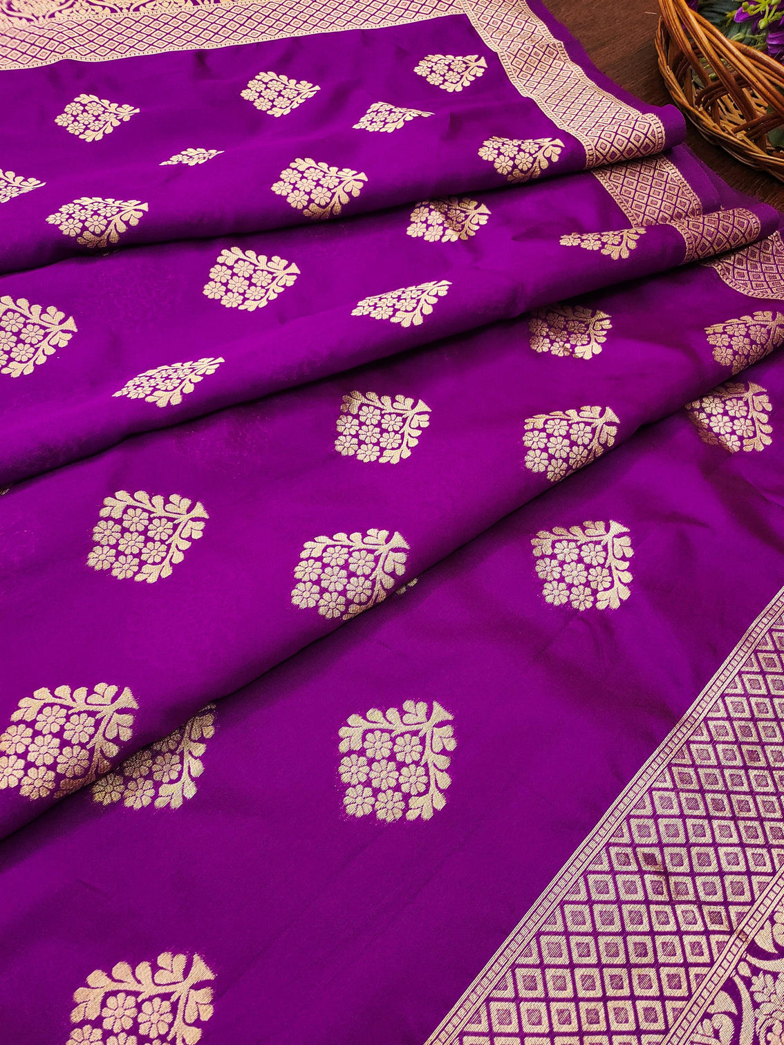 Paithani Silk Blend Traditional Ethnic Banarasi Woven Patola Dupatta For WOMEN | DEVANGI