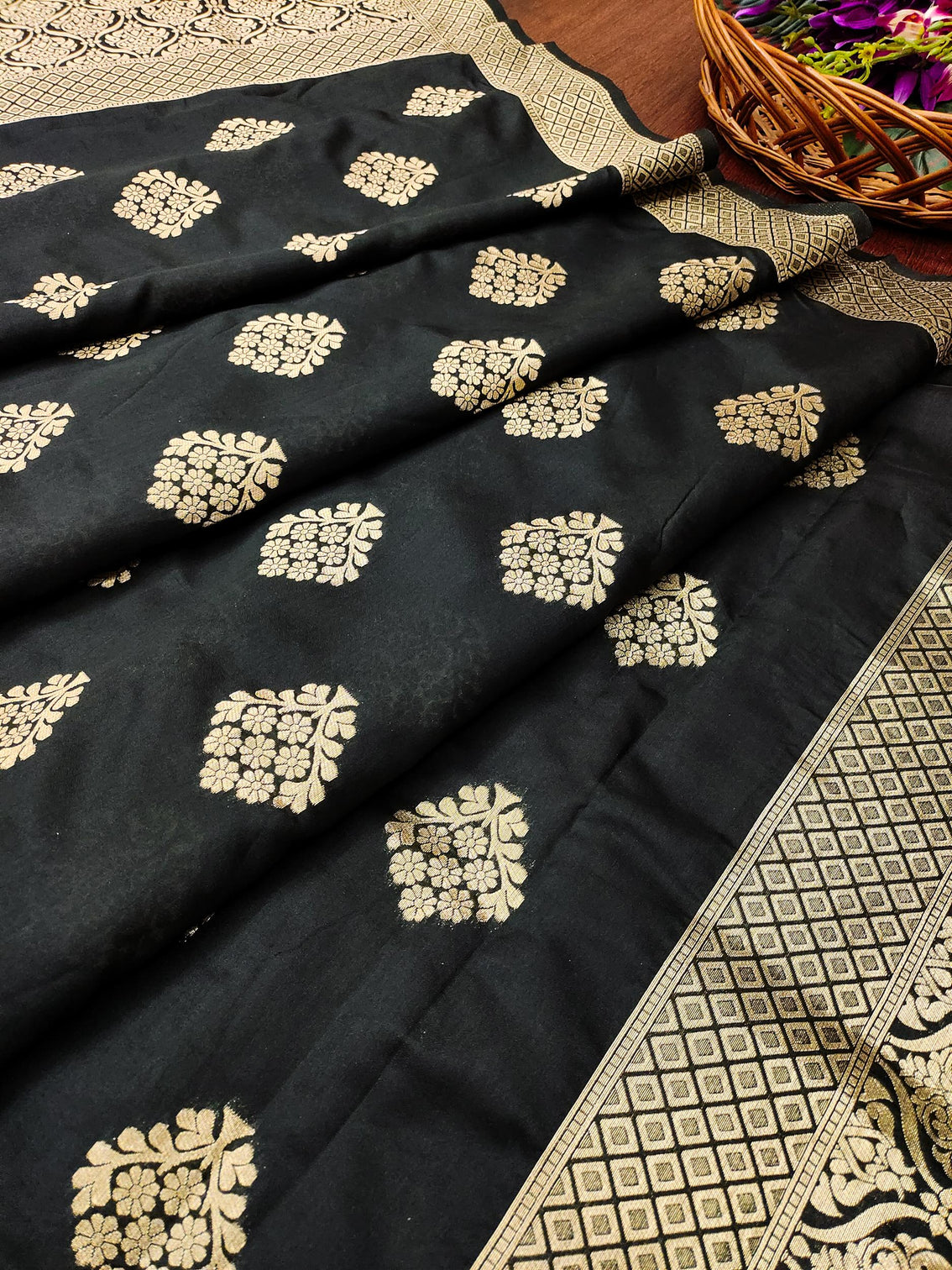 Banarasi Silk Blend Traditional Ethnic Woven Patola Dupatta For WOMEN | DEVANGI