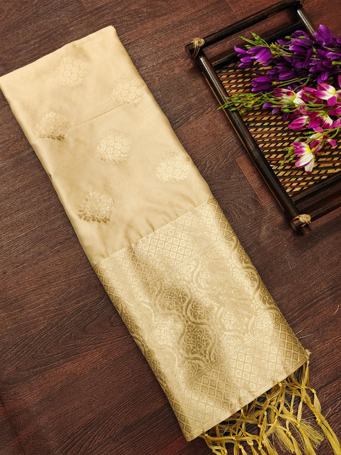 Banarasi Silk Blend Traditional Ethnic Woven Patola Dupatta For WOMEN | DEVANGI