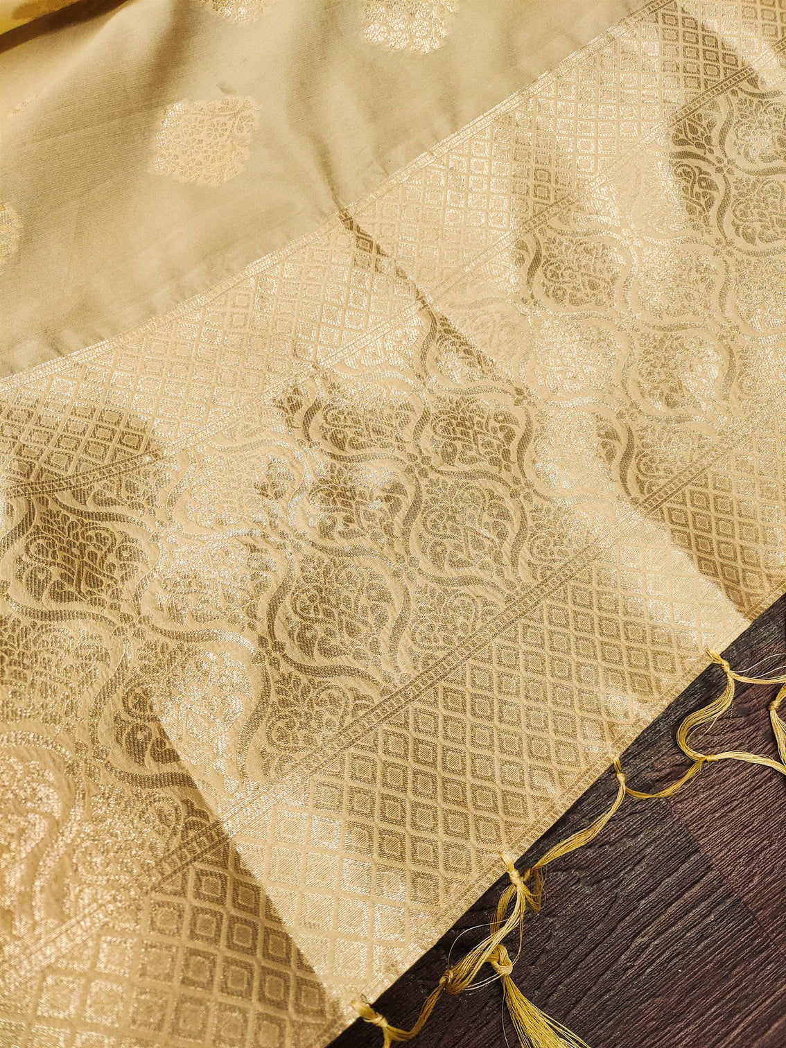 Banarasi Silk Blend Traditional Ethnic Woven Patola Dupatta For WOMEN | DEVANGI