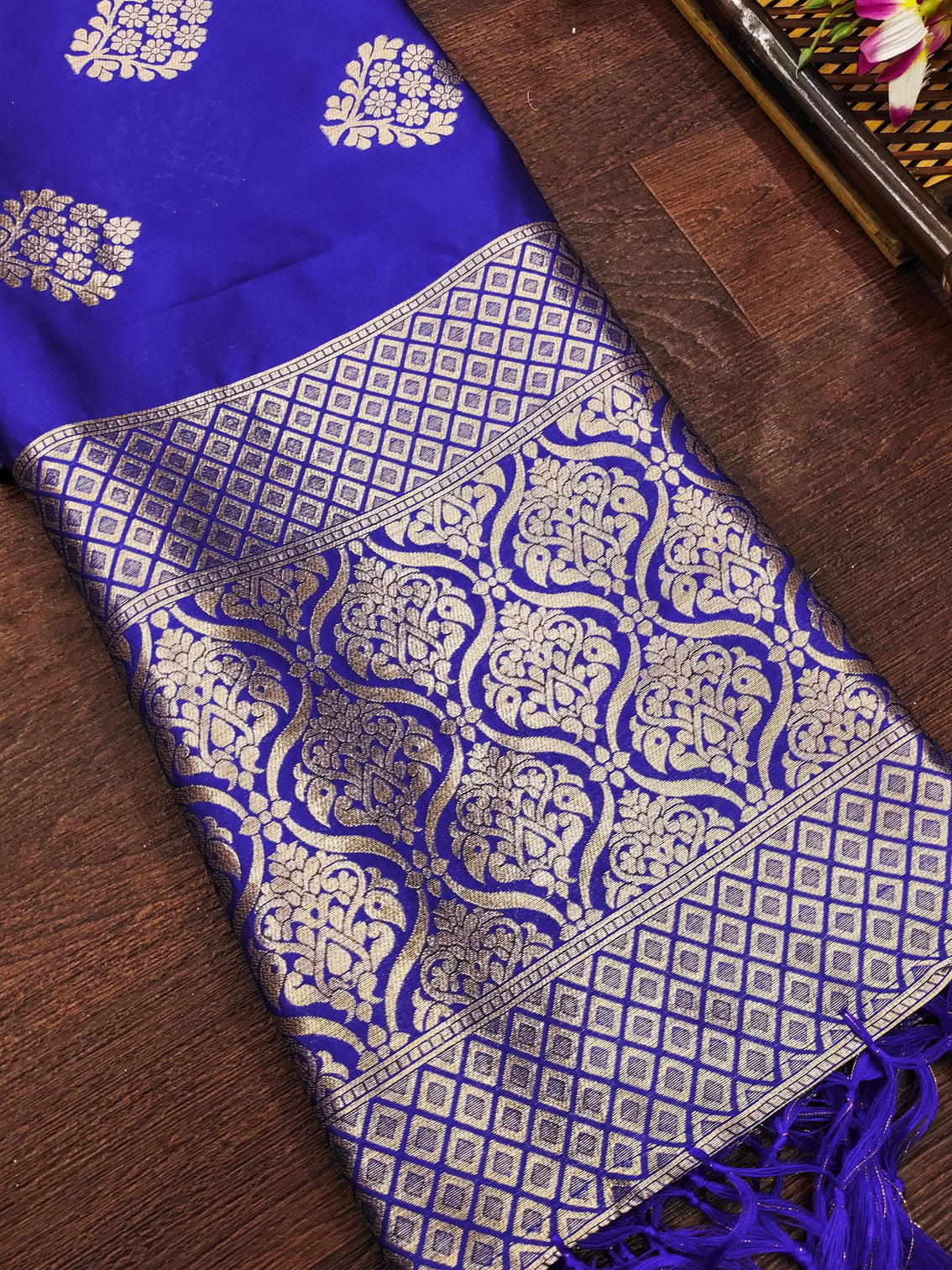 Floral Paithani Silk Blend Traditional Ethnic Banarasi Woven Patola Dupatta For WOMEN | DEVANGI