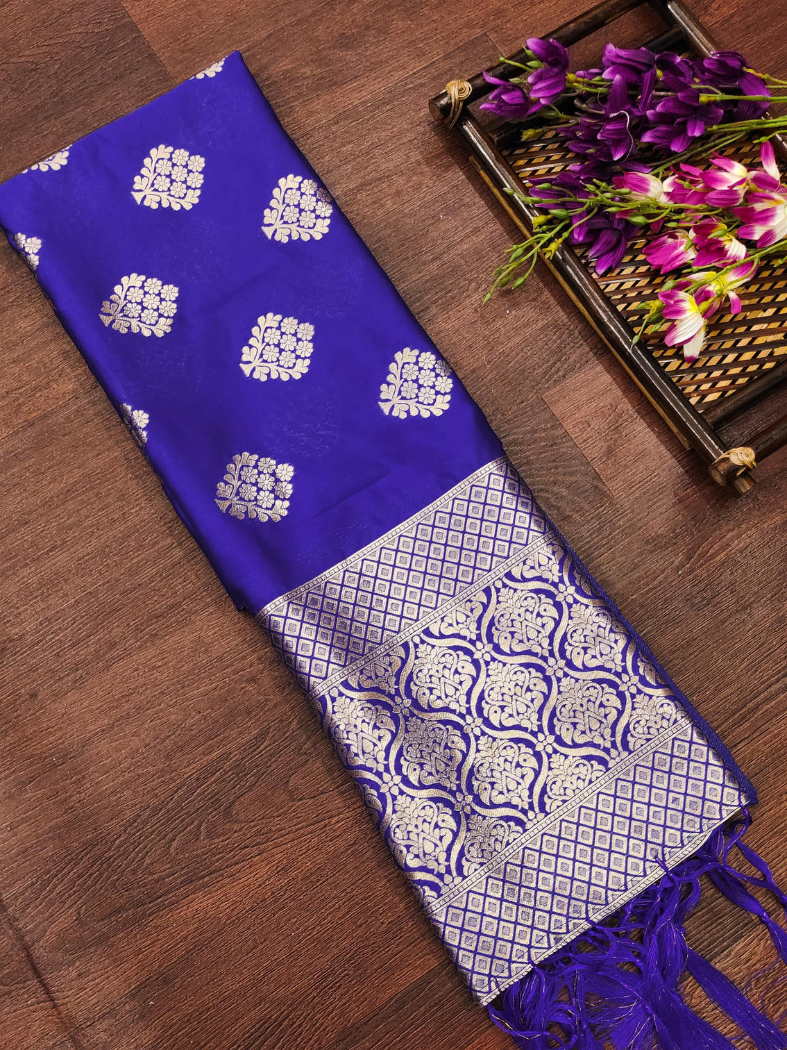 Floral Paithani Silk Blend Traditional Ethnic Banarasi Woven Patola Dupatta For WOMEN | DEVANGI