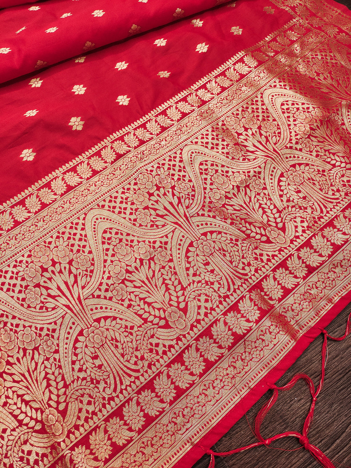 Banarasi Silk Blend Traditional Ethnic Woven Patola Dupatta For WOMEN | DEVANGI