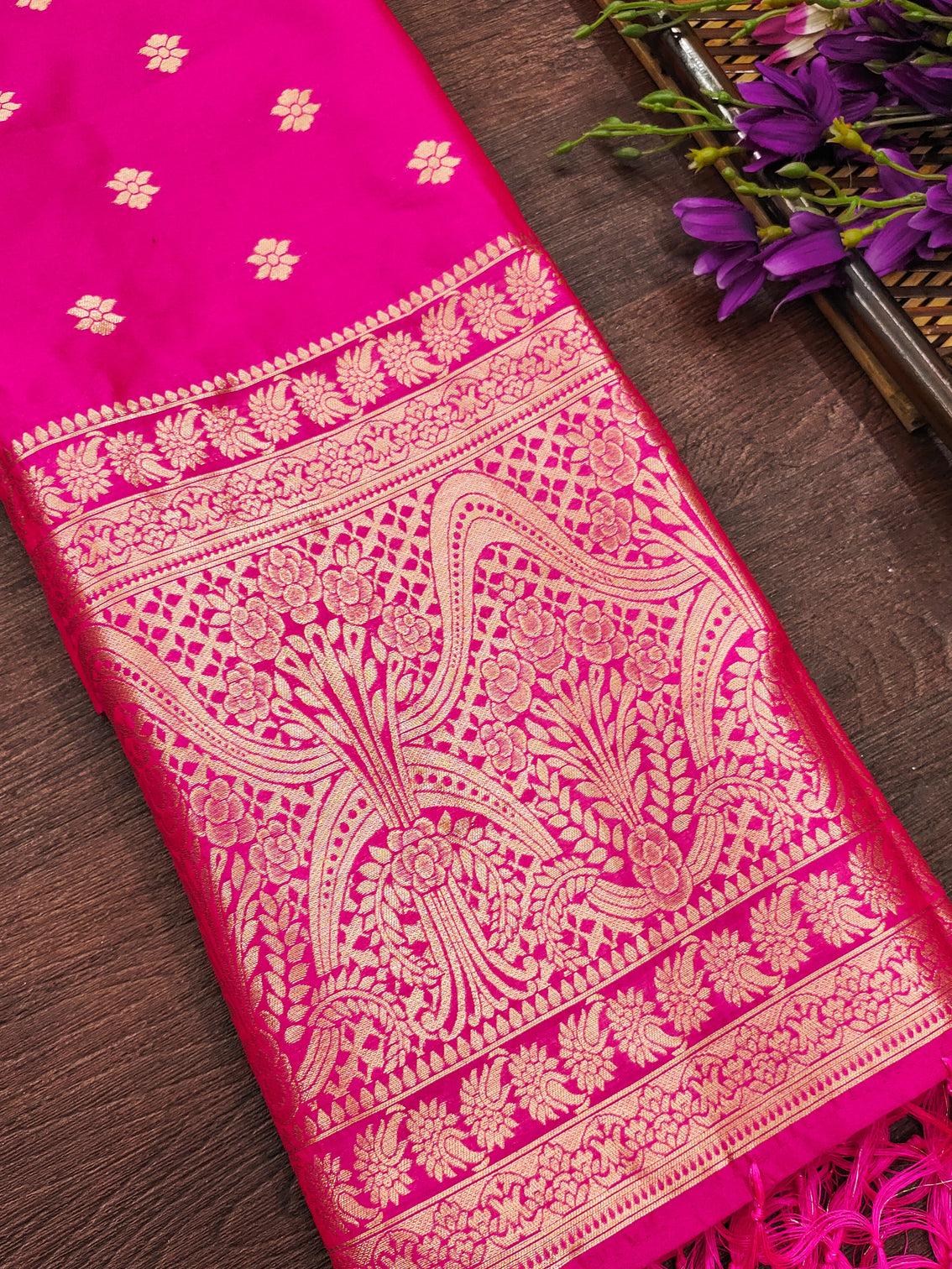 Pink Floral Banarasi Silk Blend Traditional Ethnic Woven Patola Dupatta For WOMEN | DEVANGI
