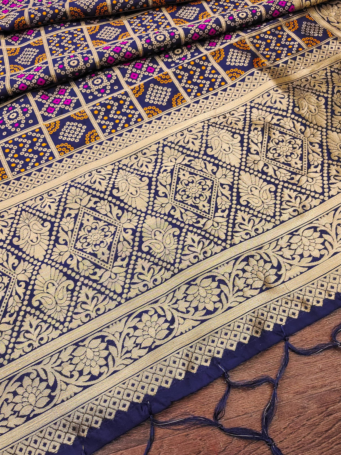 Minakari Silk Blend Traditional Ethnic Banarasi Woven Patola Dupatta For WOMEN | DEVANGI