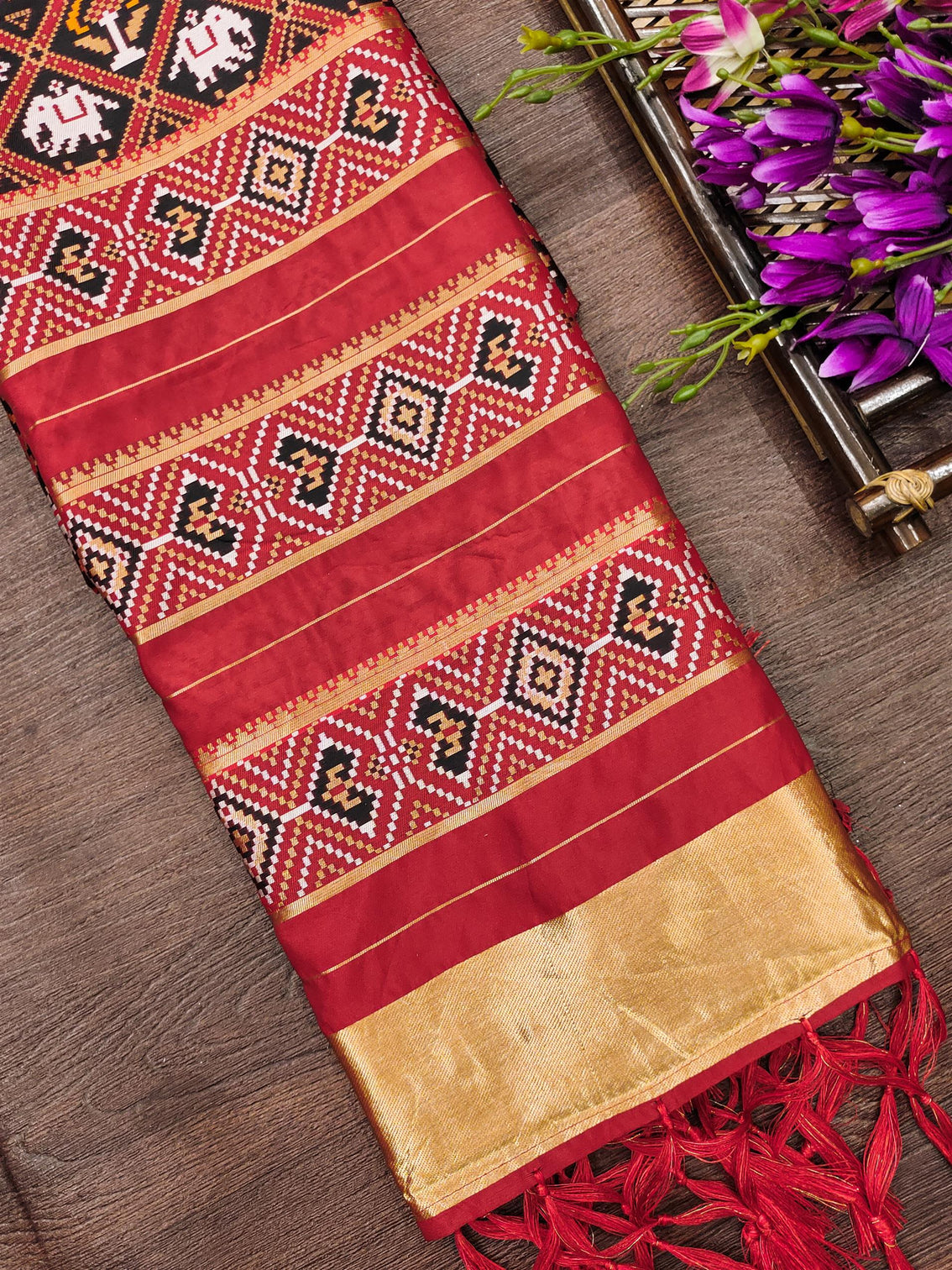 Floral Multi Color Silk Blend Traditional Ethnic Banarasi Woven Patola Dupatta For WOMEN | DEVANGI