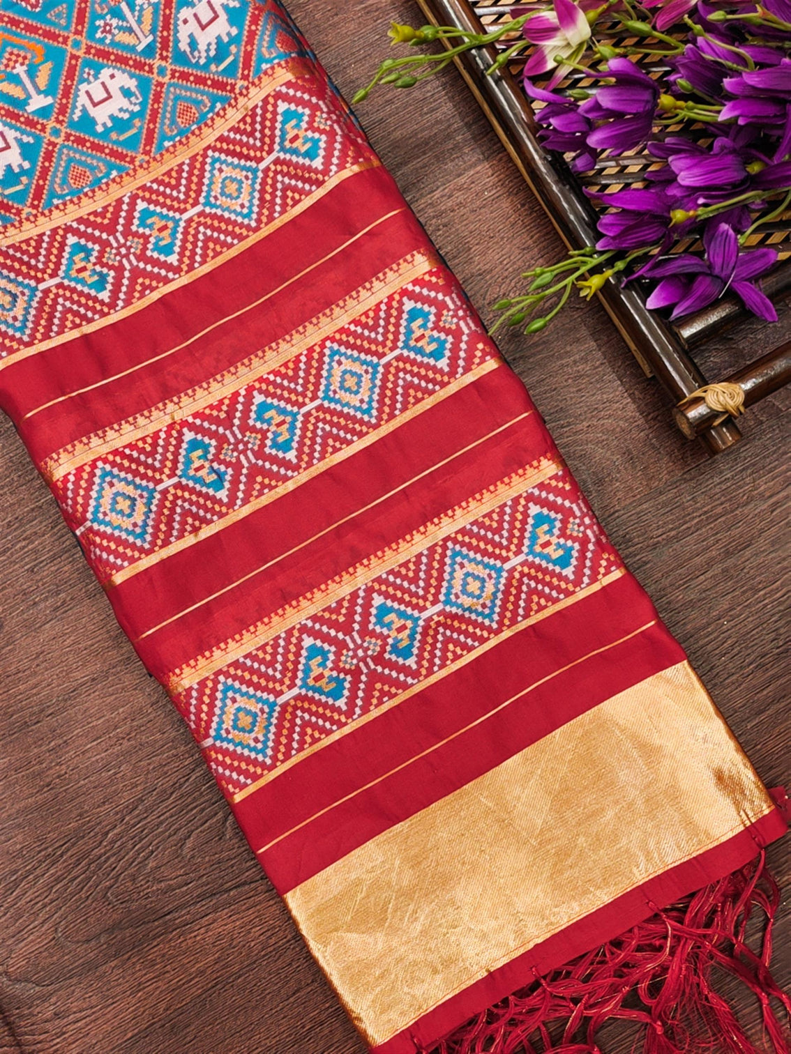 Floral Multi Color Silk Blend Traditional Ethnic Banarasi Woven Patola Dupatta For WOMEN | DEVANGI