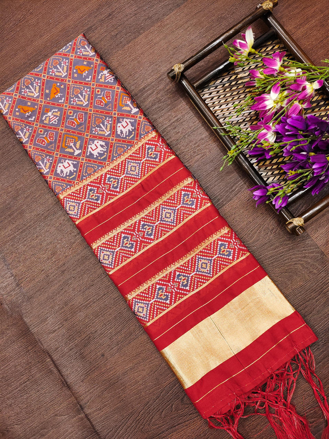 Floral Multi Color Silk Blend Traditional Ethnic Banarasi Woven Patola Dupatta For WOMEN | DEVANGI