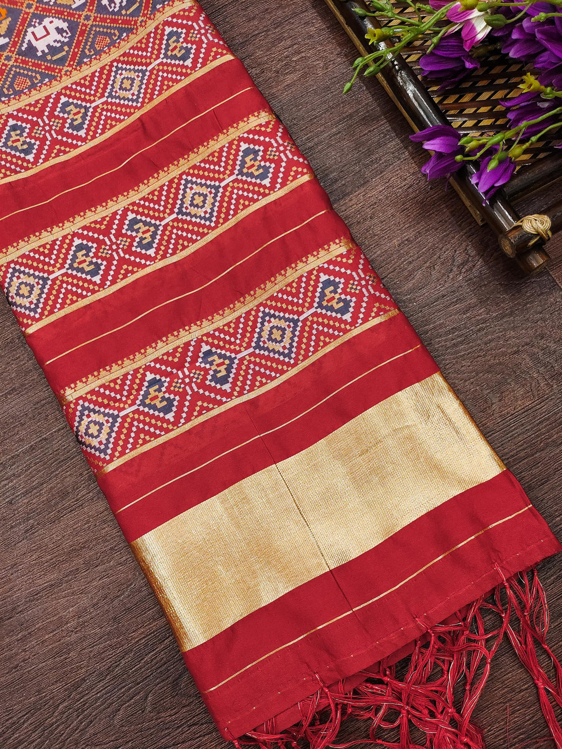 Floral Multi Color Silk Blend Traditional Ethnic Banarasi Woven Patola Dupatta For WOMEN | DEVANGI