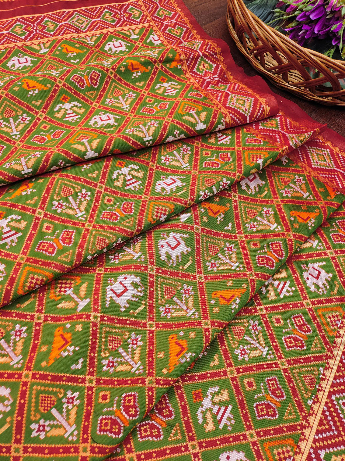 Floral Multi Color Silk Blend Traditional Ethnic Banarasi Woven Patola Dupatta For WOMEN | DEVANGI