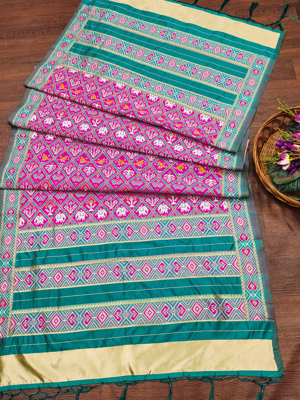 Floral Multi Color Silk Blend Traditional Ethnic Banarasi Woven Patola Dupatta For WOMEN | DEVANGI
