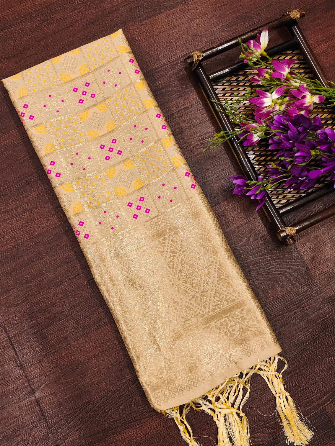 Minakari Silk Blend Traditional Ethnic Banarasi Woven Patola Dupatta For WOMEN | DEVANGI