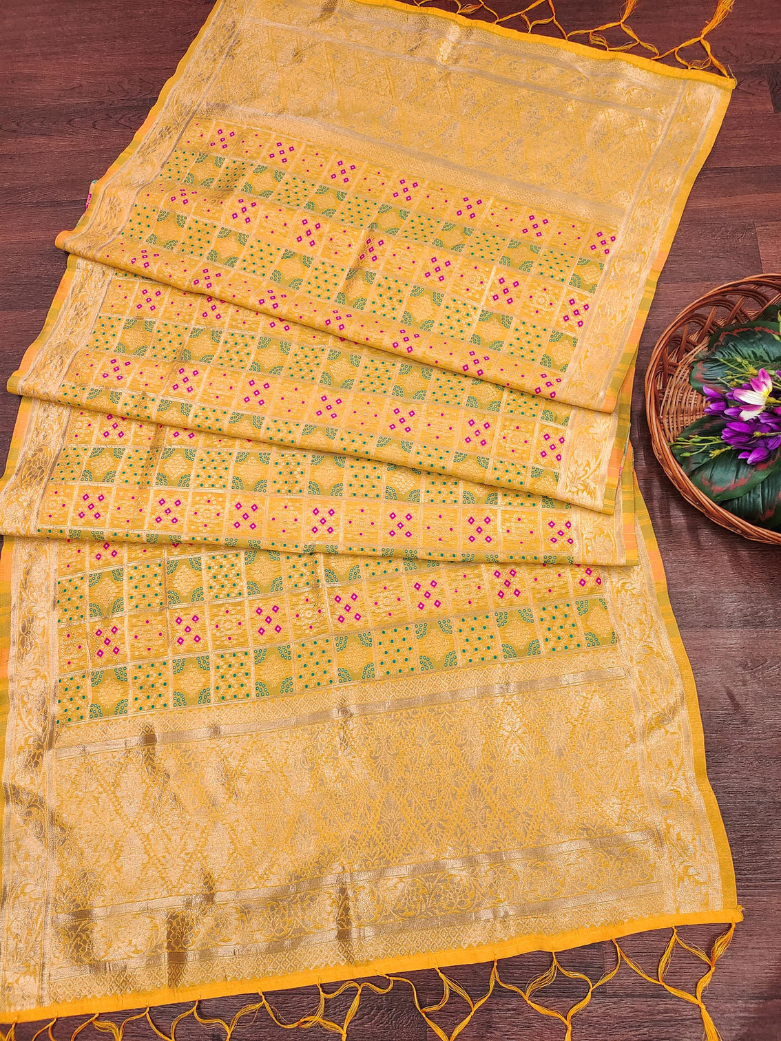 Minakari Silk Blend Traditional Ethnic Banarasi Woven Patola Dupatta For WOMEN | DEVANGI