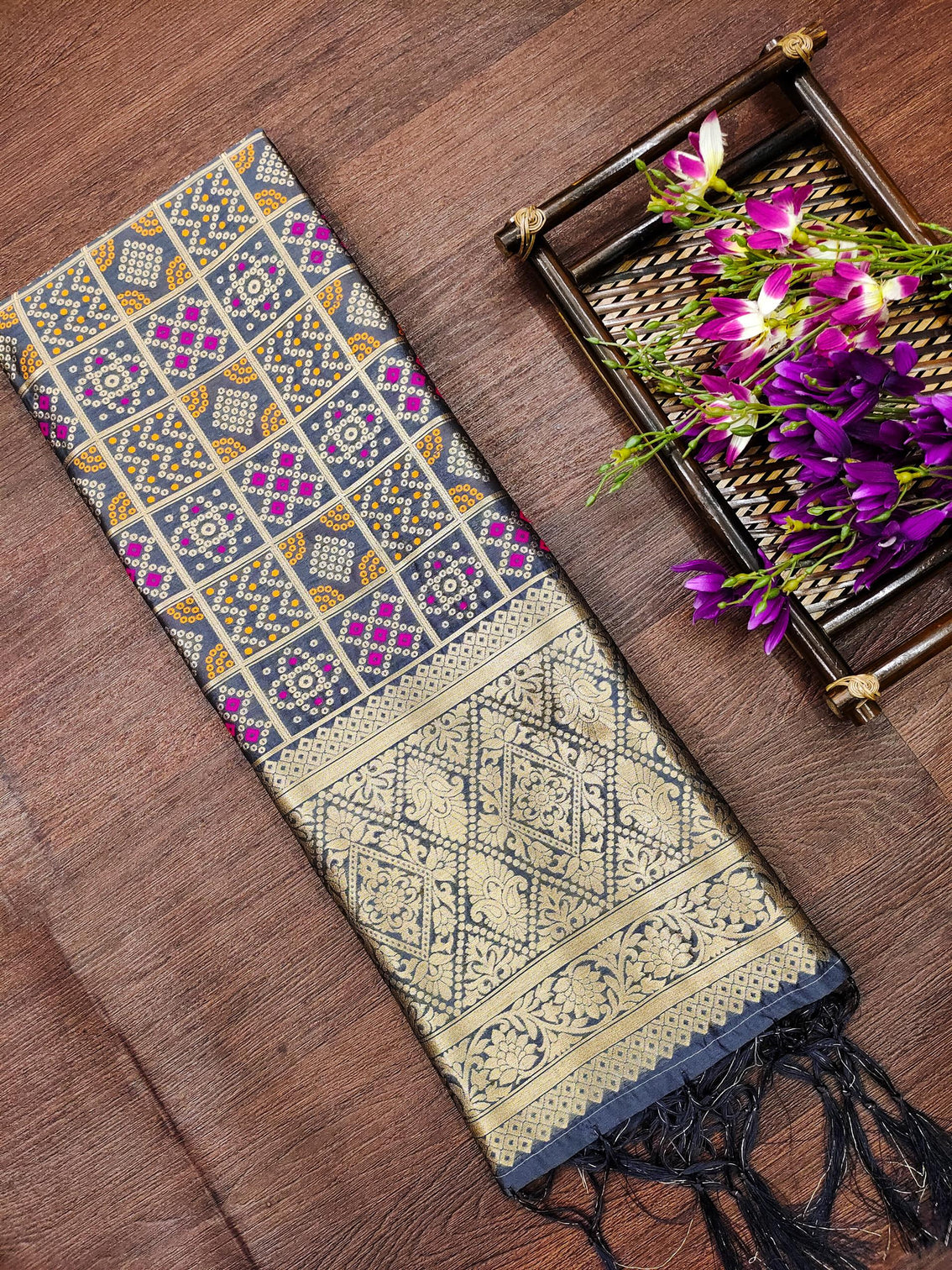 Minakari Silk Blend Traditional Ethnic Banarasi Woven Patola Dupatta For WOMEN | DEVANGI