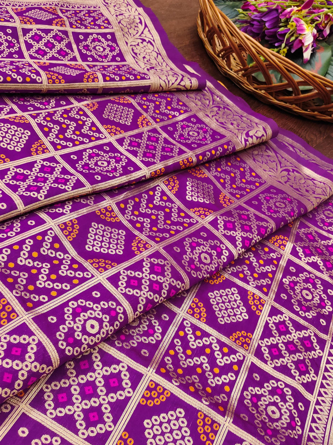 Minakari Silk Blend Traditional Ethnic Banarasi Woven Patola Dupatta For WOMEN | DEVANGI