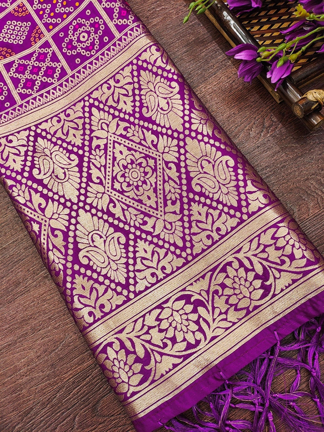 Minakari Silk Blend Traditional Ethnic Banarasi Woven Patola Dupatta For WOMEN | DEVANGI