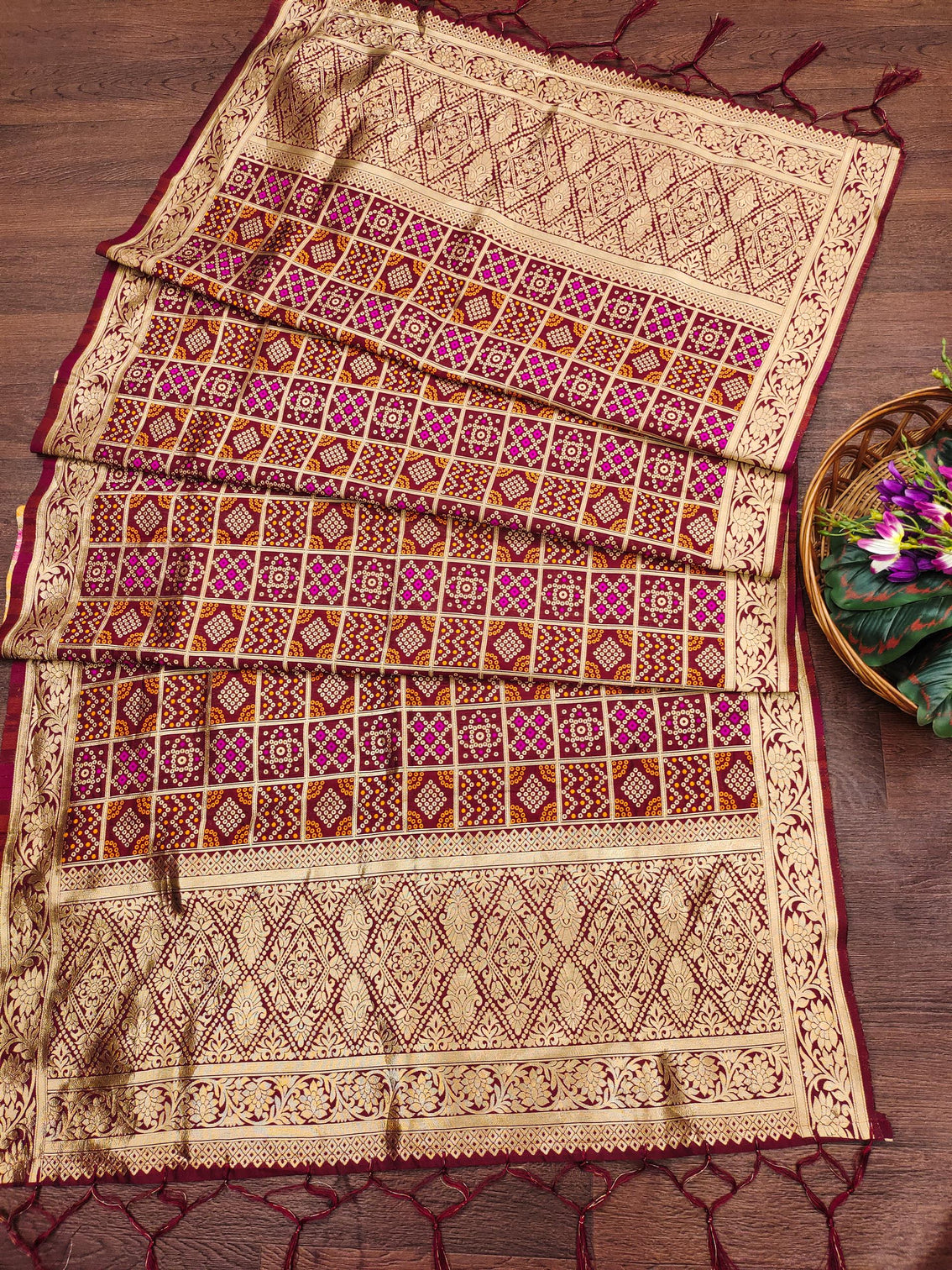 Minakari Silk Blend Traditional Ethnic Banarasi Woven Patola Dupatta For WOMEN | DEVANGI