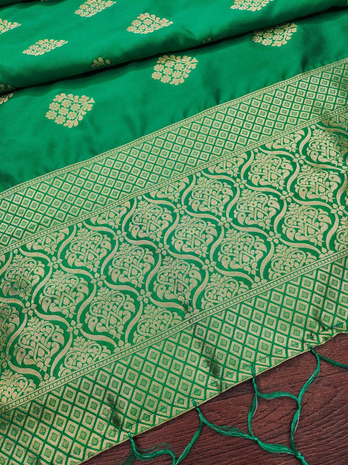Banarasi Silk Blend Traditional Ethnic Woven Patola Dupatta For WOMEN | DEVANGI