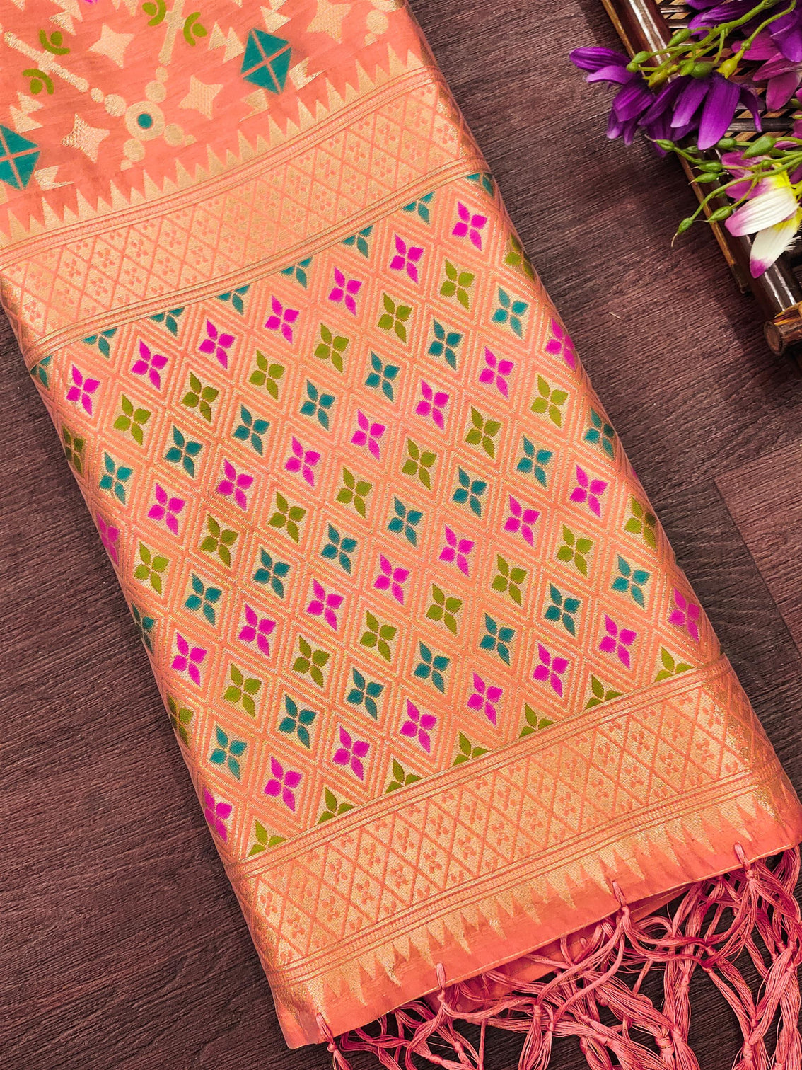Banarasi Silk Blend Traditional Ethnic Woven Patola Dupatta For WOMEN | DEVANGI