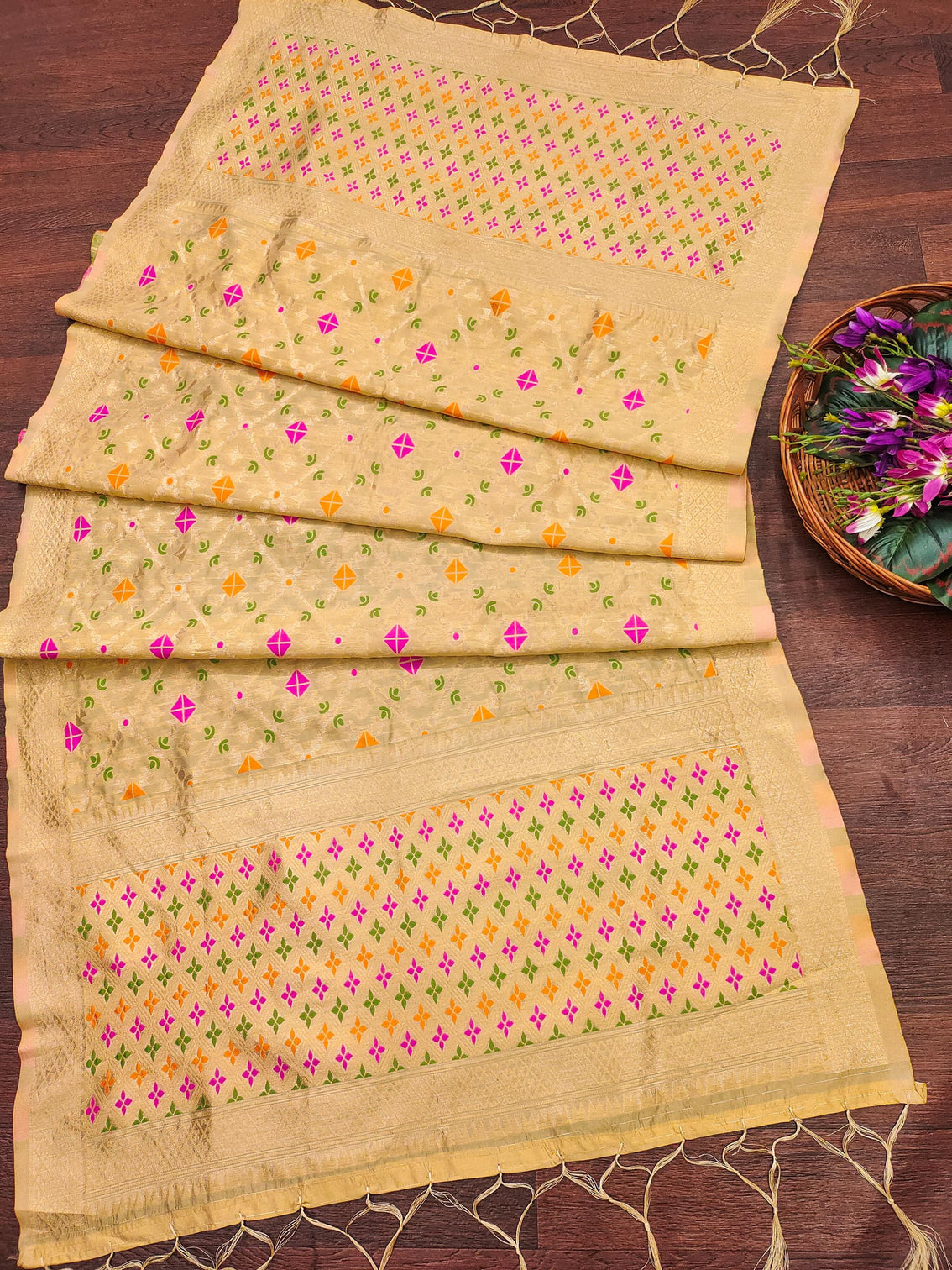 Floral Silk Blend Traditional Ethnic Banarsi  Woven Patola Dupatta For WOMEN | DEVANGI