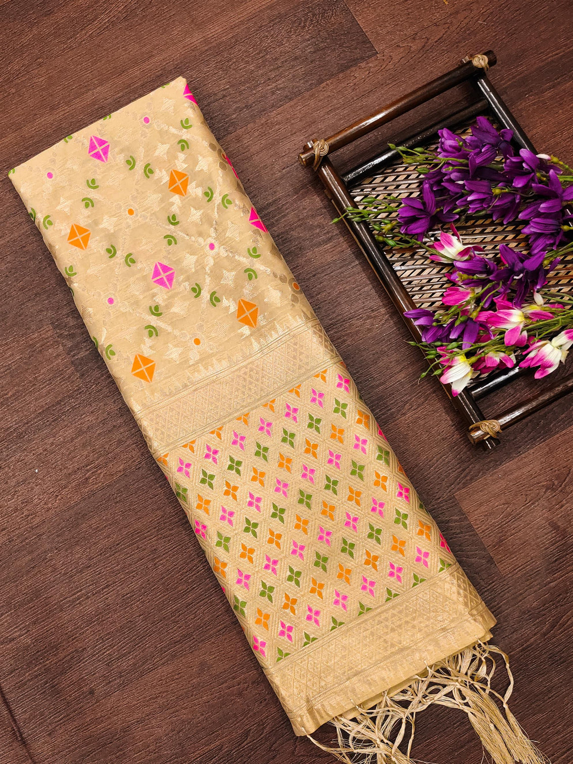 Floral Silk Blend Traditional Ethnic Banarsi  Woven Patola Dupatta For WOMEN | DEVANGI