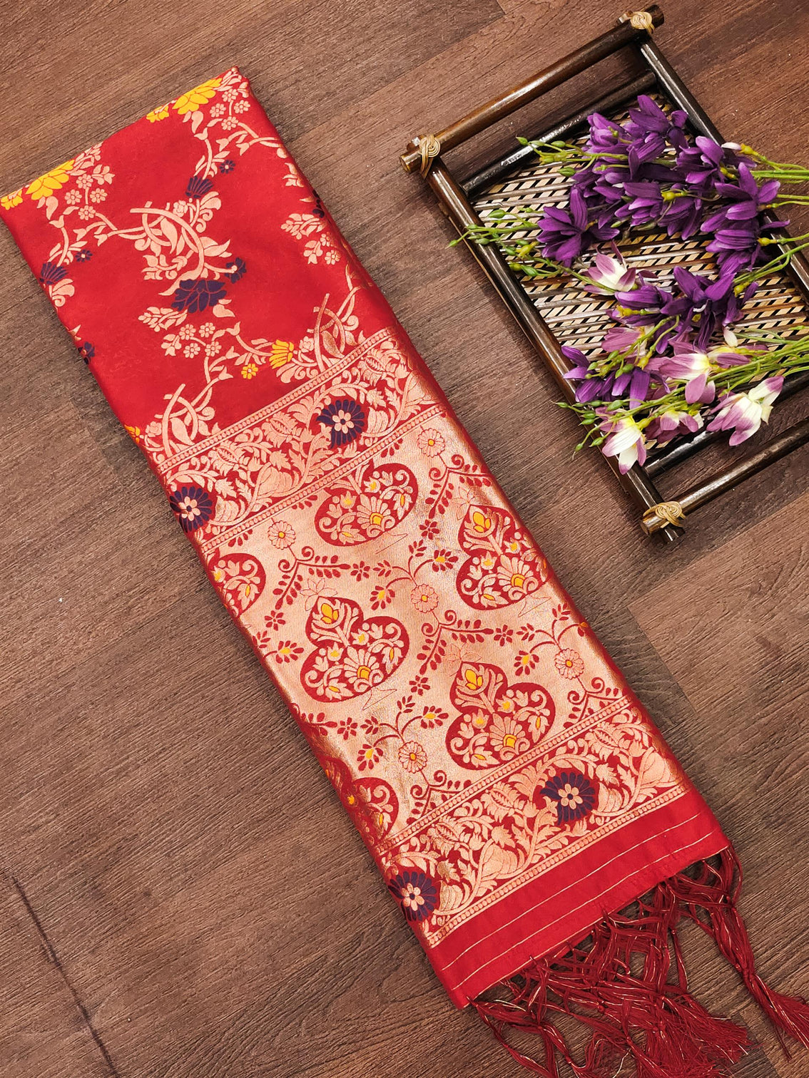 Red Floral Silk Blend Traditional Ethnic Banarasi Woven Patola Dupatta For WOMEN | DEVANGI