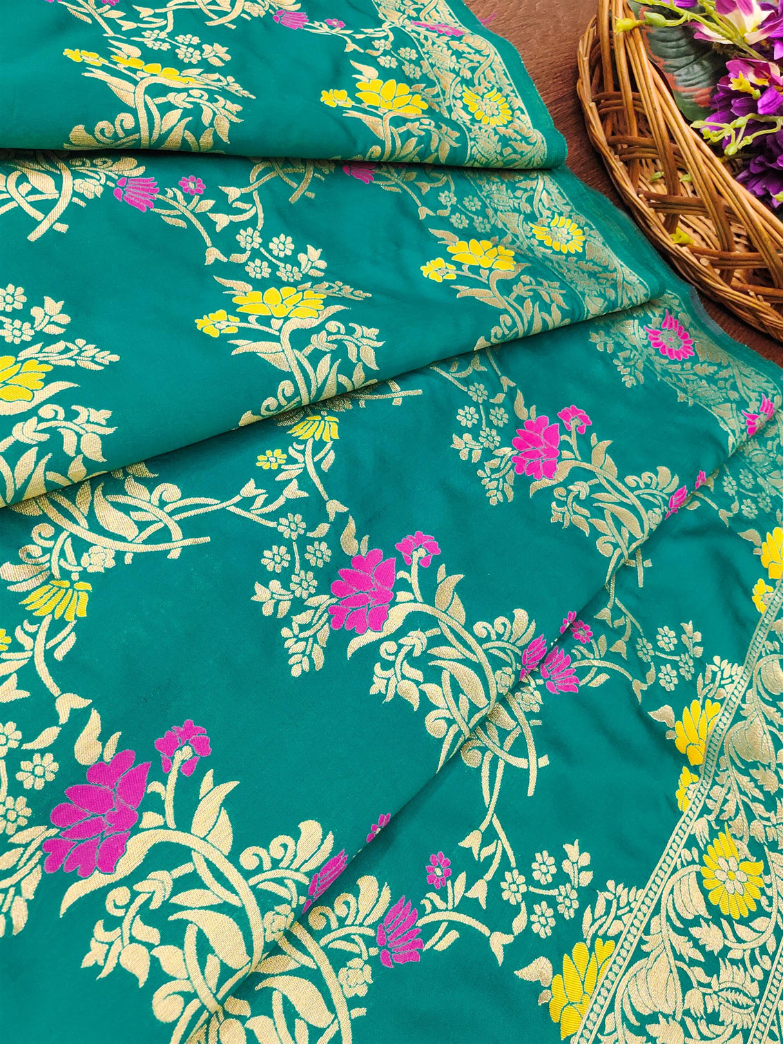 Floral Silk Blend Traditional Ethnic Banarasi Woven Patola Dupatta For WOMEN | DEVANGI