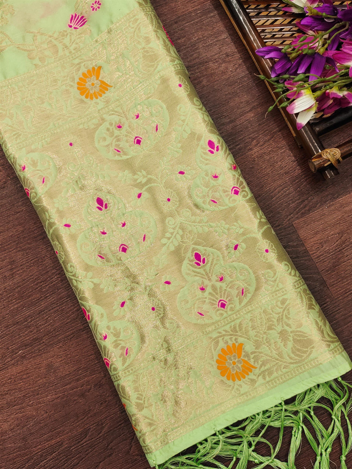 Floral Silk Blend Traditional Ethnic Banarasi Woven Patola Dupatta For WOMEN | DEVANGI