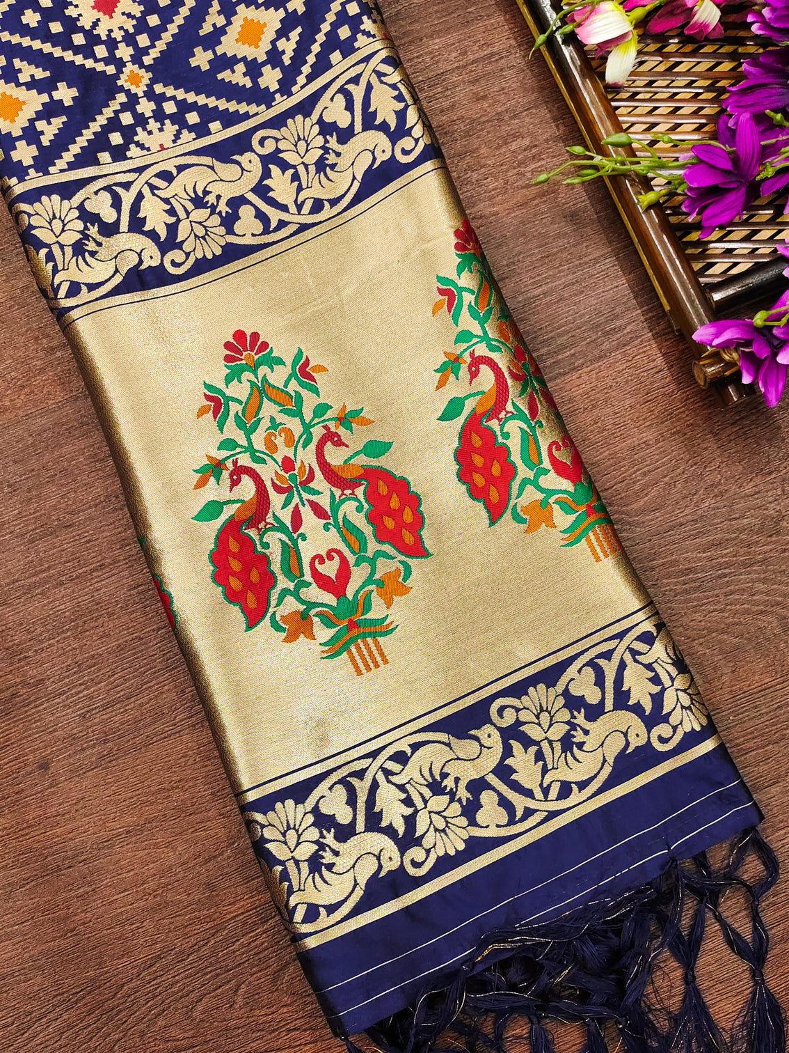 Floral Silk Blend Traditional Ethnic Banarasi  Woven Patola Dupatta For WOMEN | DEVANGI