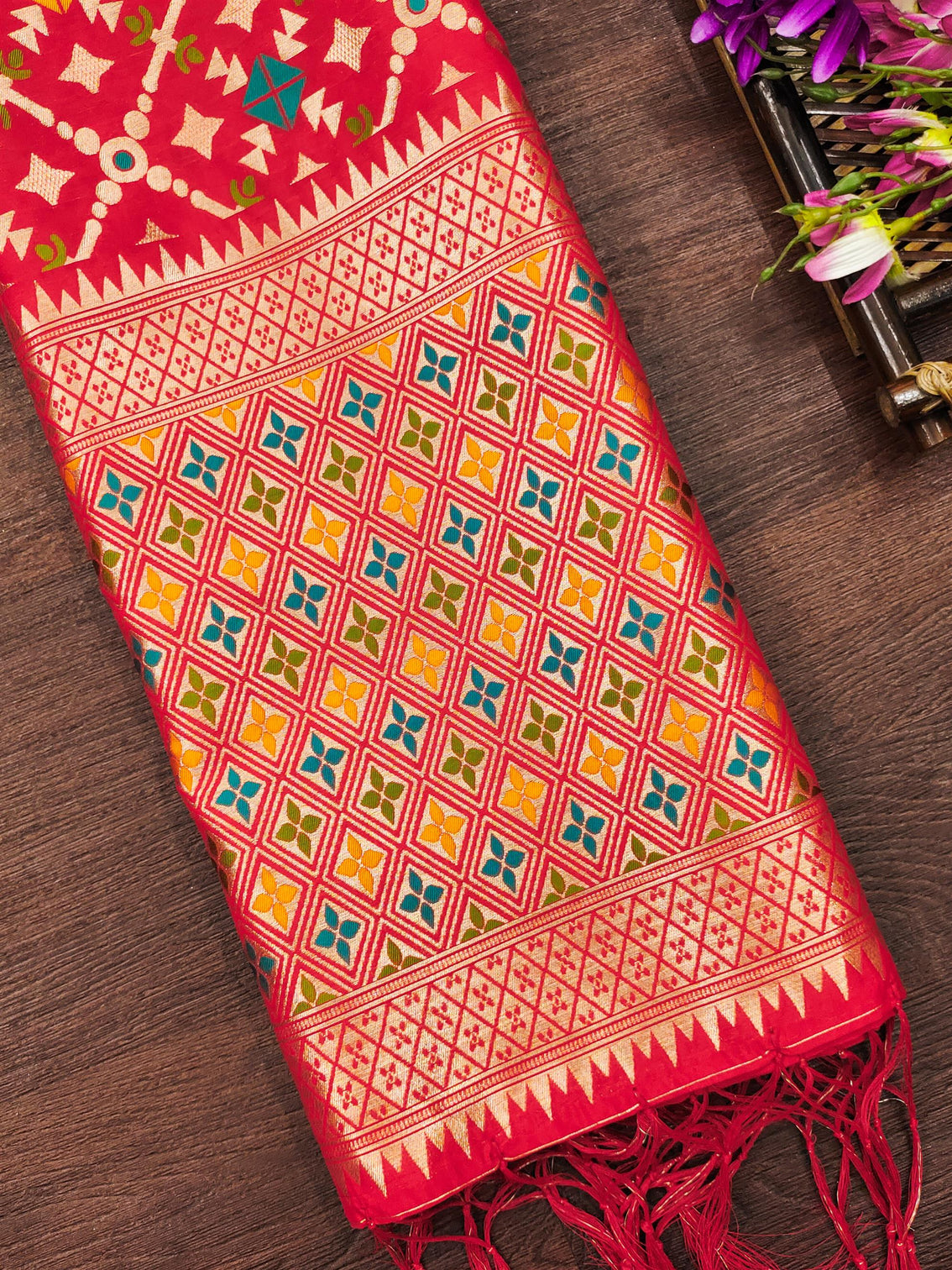 Banarasi Silk Blend Traditional Ethnic Woven Patola Dupatta For WOMEN | DEVANGI