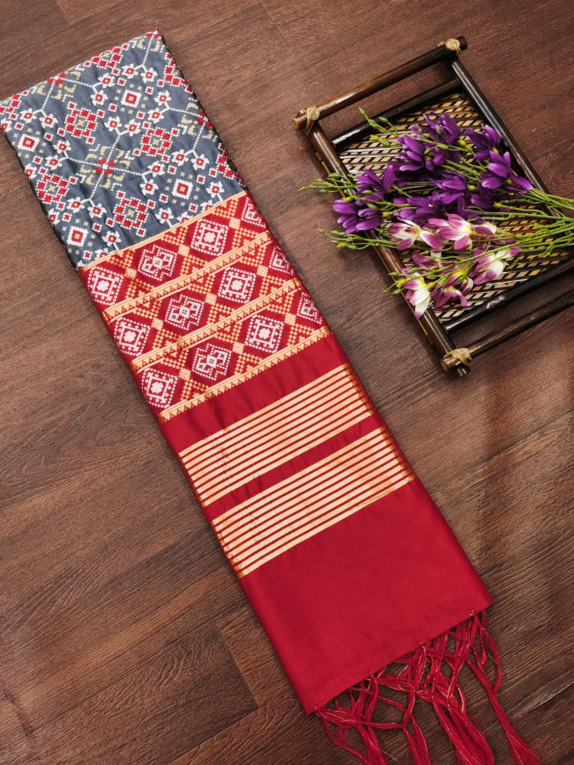 Multi Color Floral Banarasi Silk Blend Traditional Ethnic Woven Patola Dupatta For WOMEN | DEVANGI