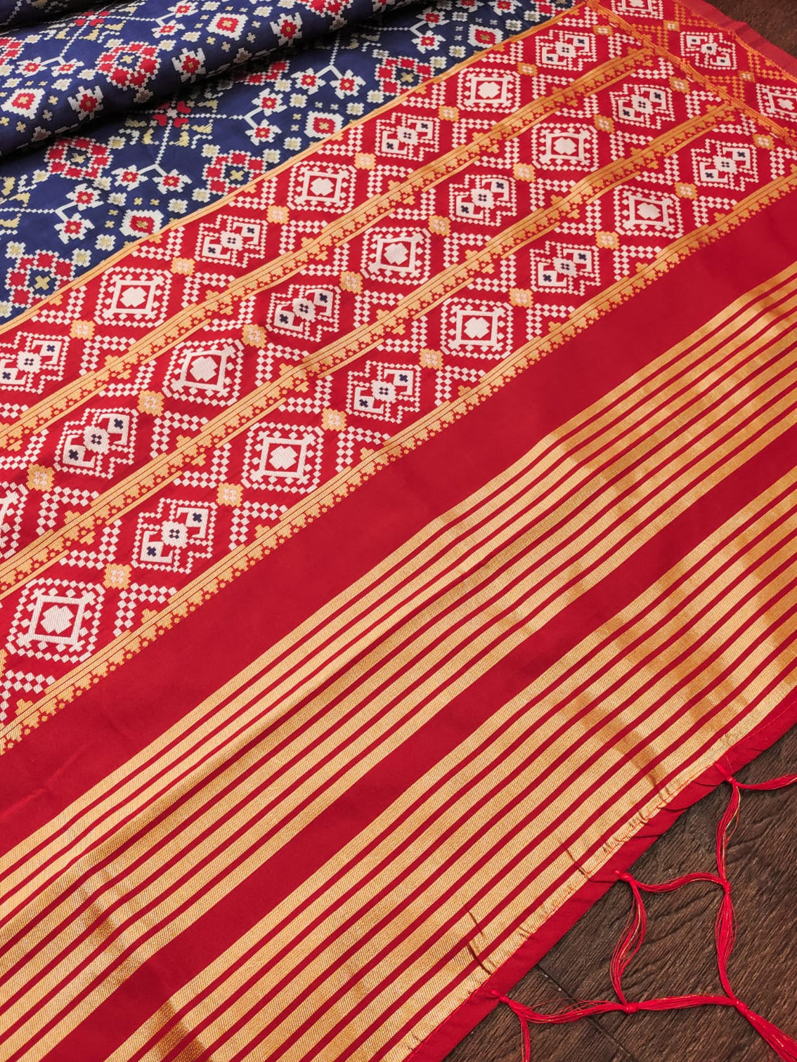 Multi Color Floral Banarasi Silk Blend Traditional Ethnic Woven Patola Dupatta For WOMEN | DEVANGI