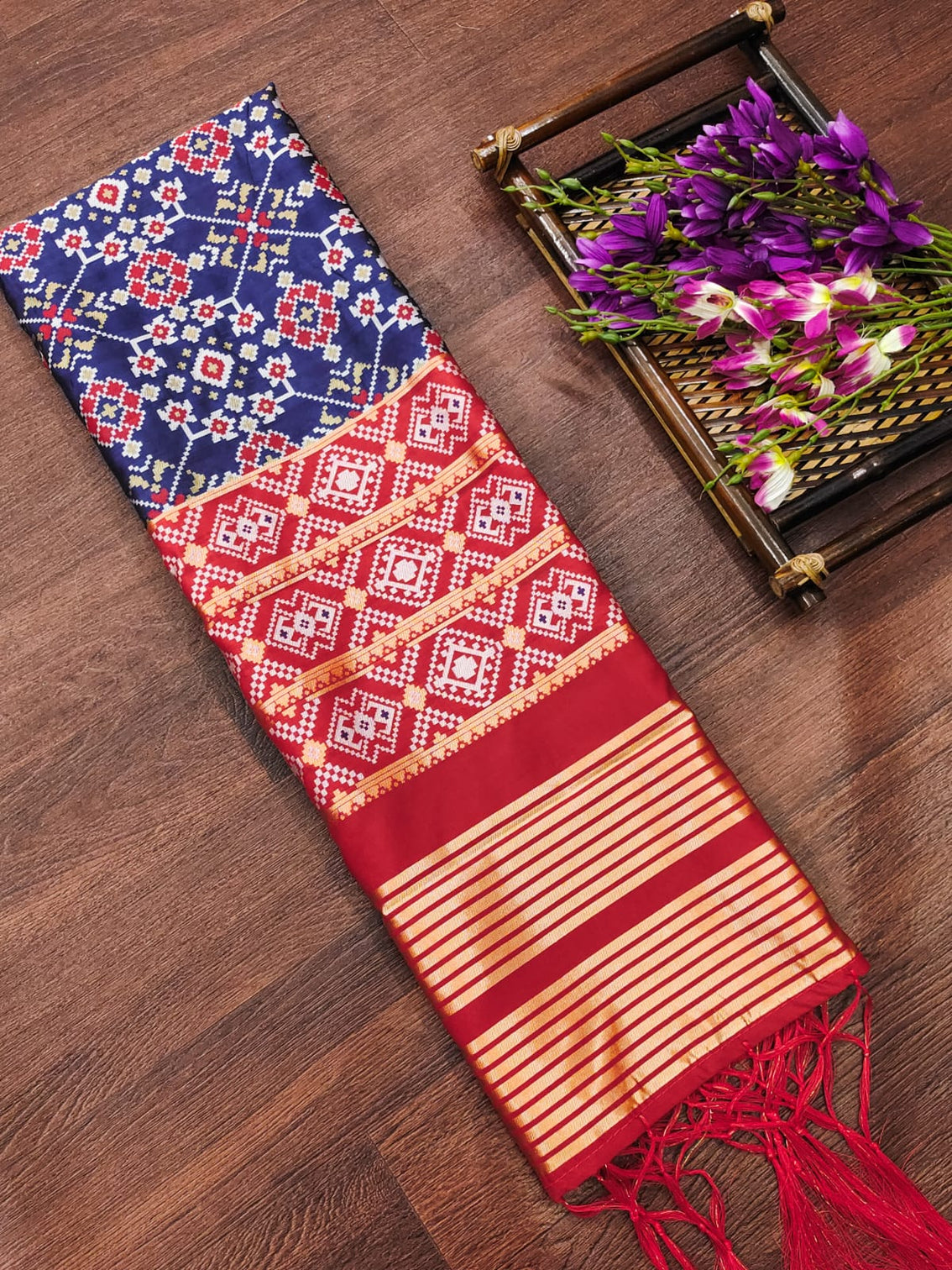 Multi Color Floral Banarasi Silk Blend Traditional Ethnic Woven Patola Dupatta For WOMEN | DEVANGI