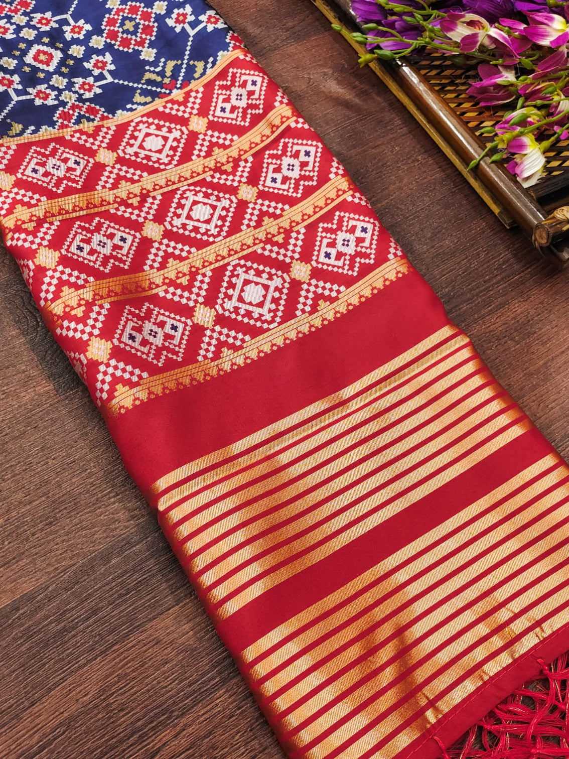 Multi Color Floral Banarasi Silk Blend Traditional Ethnic Woven Patola Dupatta For WOMEN | DEVANGI