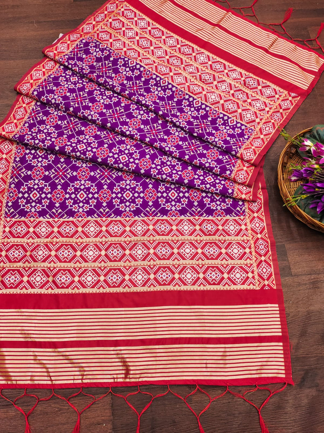 Floral Banarasi Silk Blend Traditional Ethnic Woven Patola Dupatta For WOMEN | DEVANGI