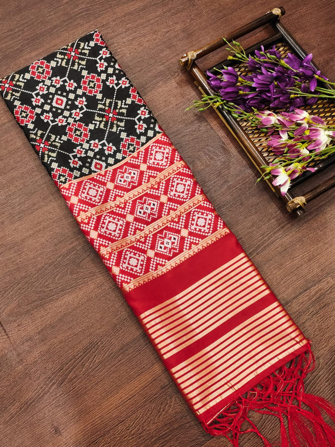 Floral Banarasi Silk Blend Traditional Ethnic Woven Patola Dupatta For WOMEN | DEVANGI