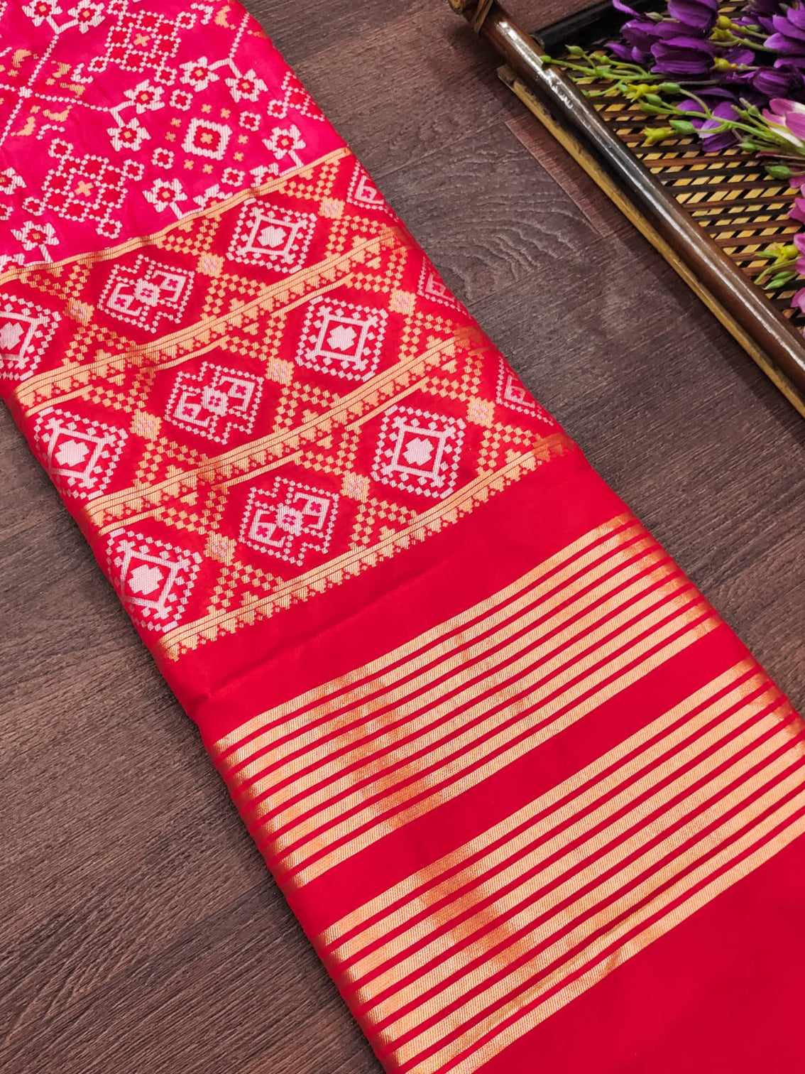 Red Banarasi Silk Blend Traditional Ethnic Woven Patola Dupatta For WOMEN | DEVANGI